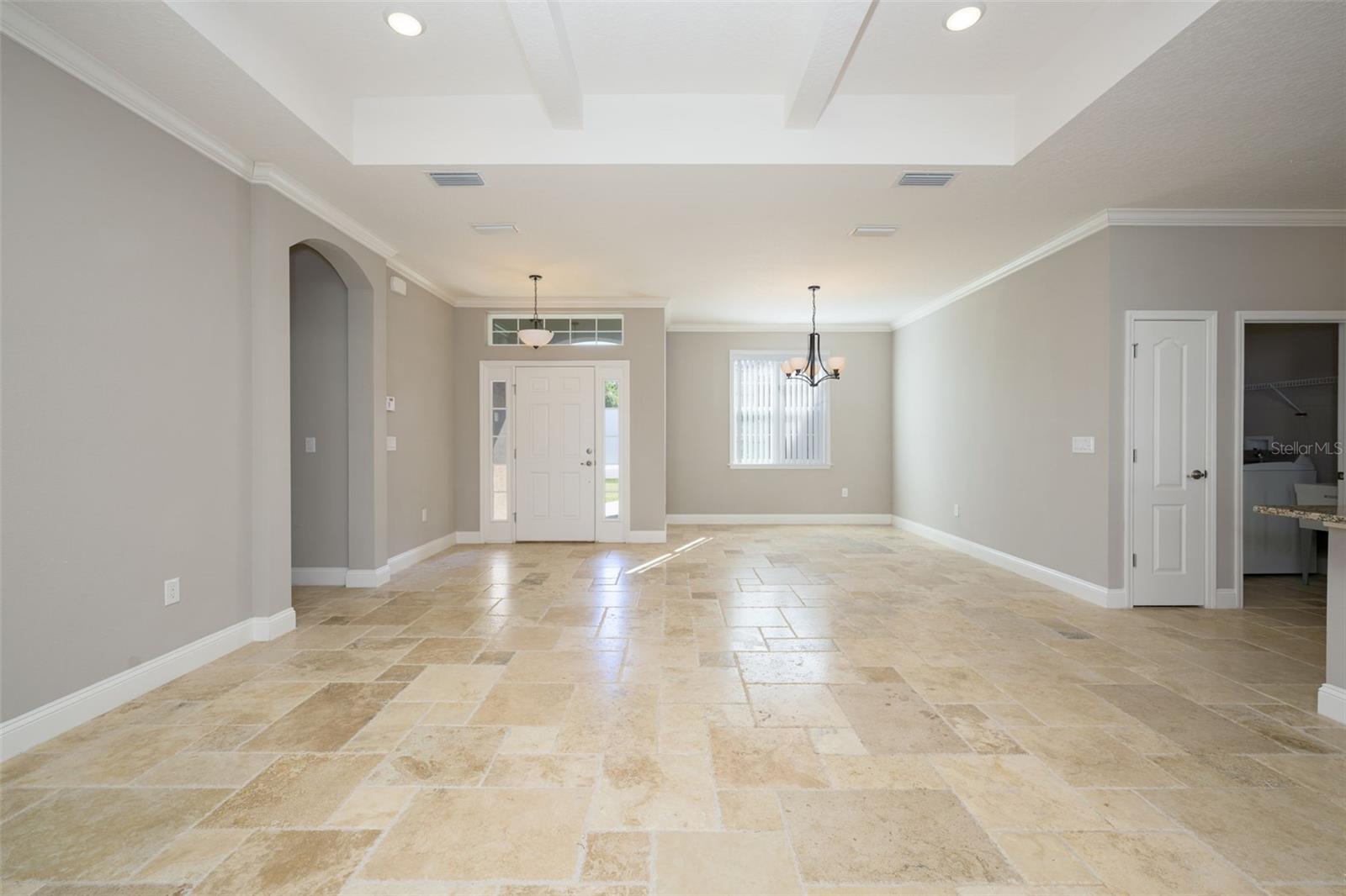 Image 6 of 51 For 3 Lake Charles Place