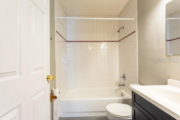 Image 16 of 32 For 58 Kankakee Trail