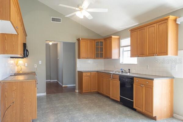 Image 3 of 32 For 58 Kankakee Trail