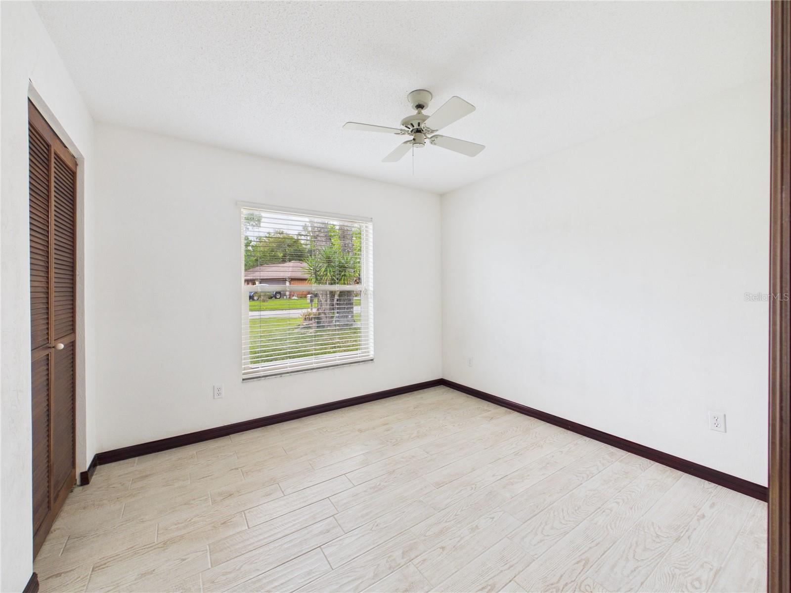 Image 16 of 27 For 632 Cherokee Lane