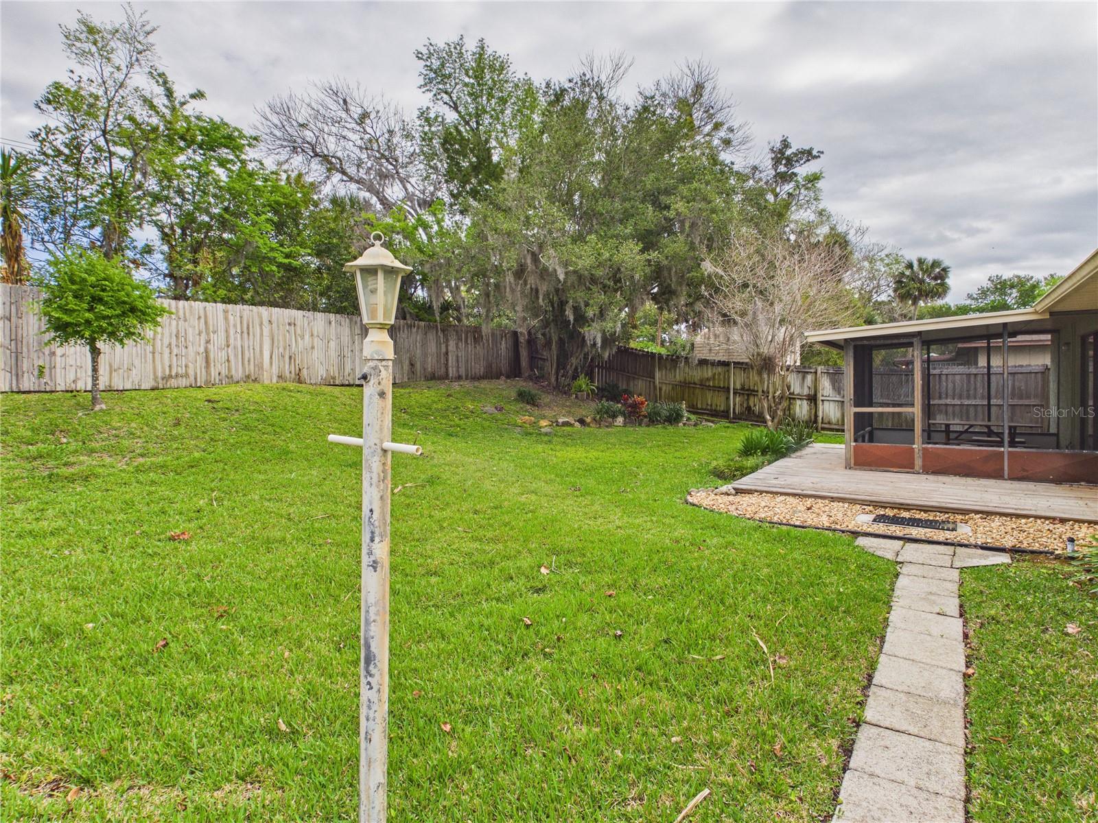 Image 23 of 27 For 632 Cherokee Lane