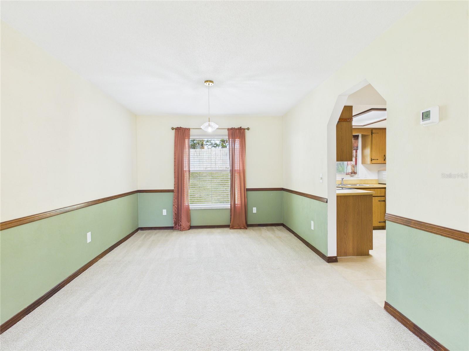 Image 4 of 27 For 632 Cherokee Lane