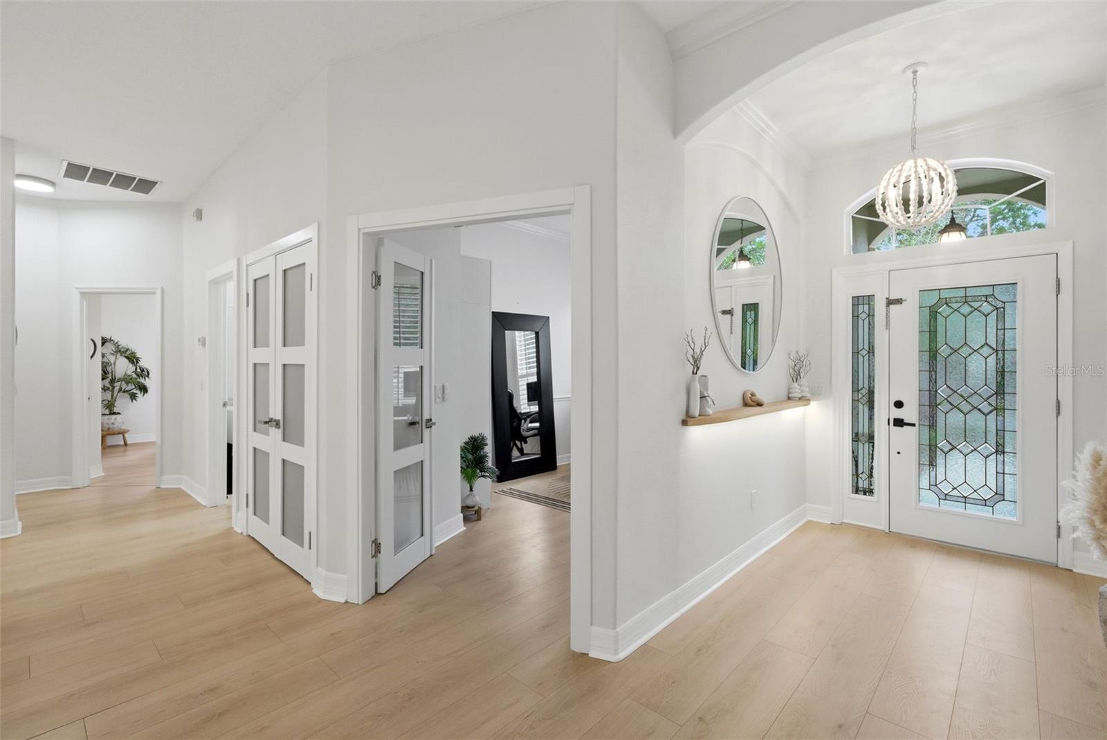 Image 12 of 83 For 4 Augusta Trail