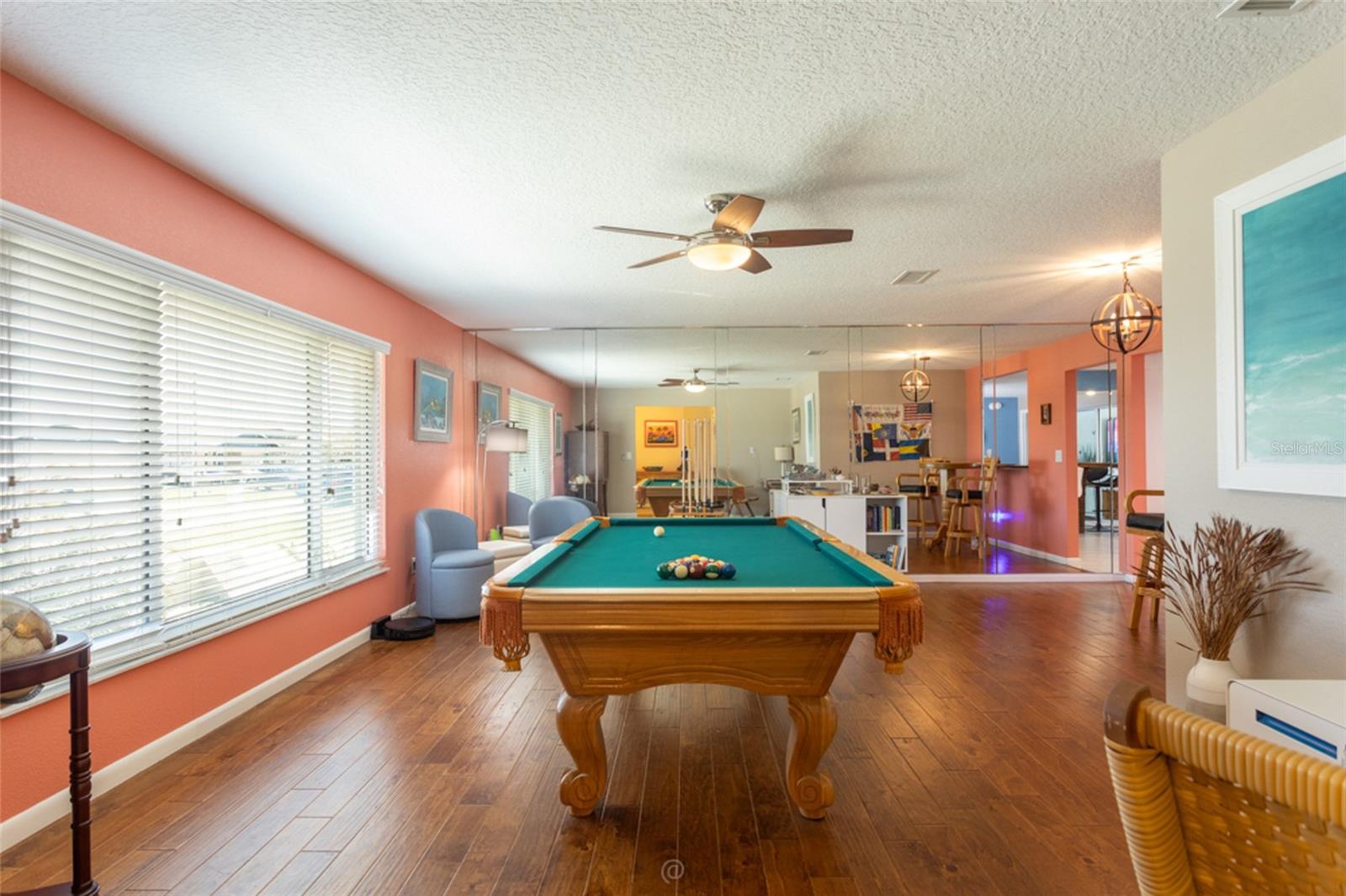 Image 16 of 66 For 11 Clearview Court S