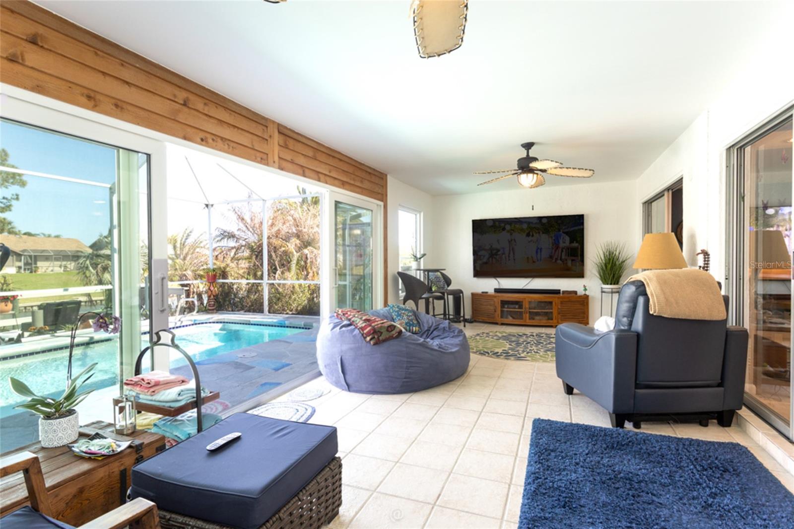 Image 2 of 66 For 11 Clearview Court S