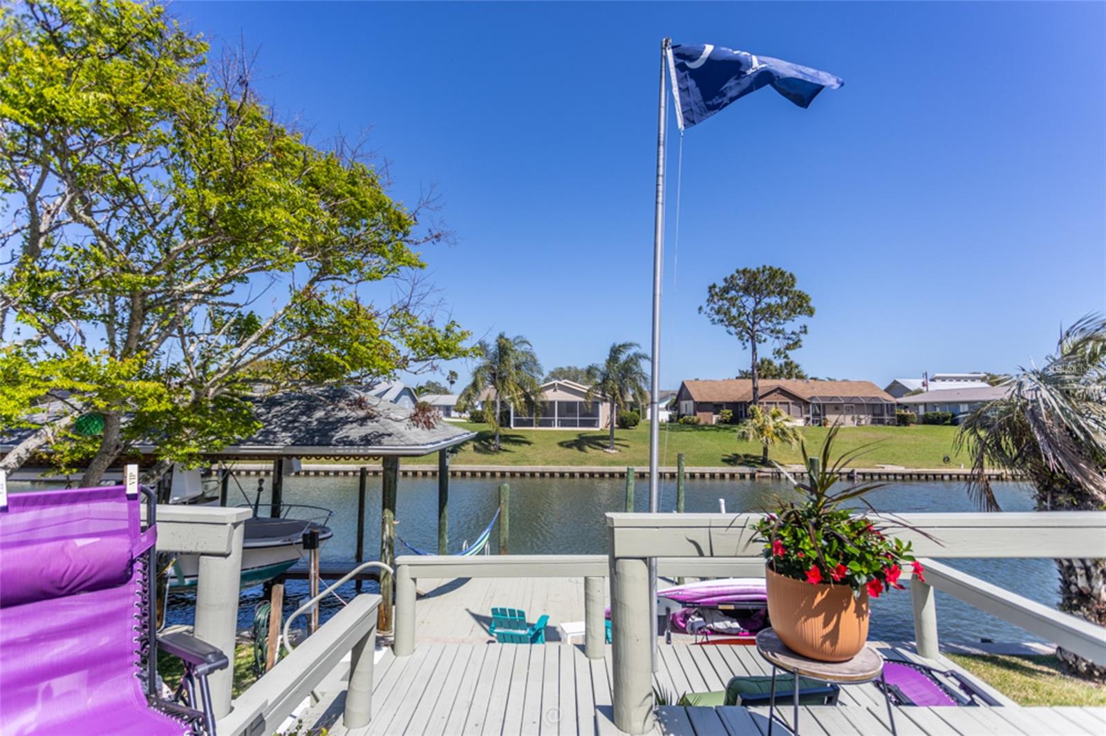 Image 42 of 66 For 11 Clearview Court S