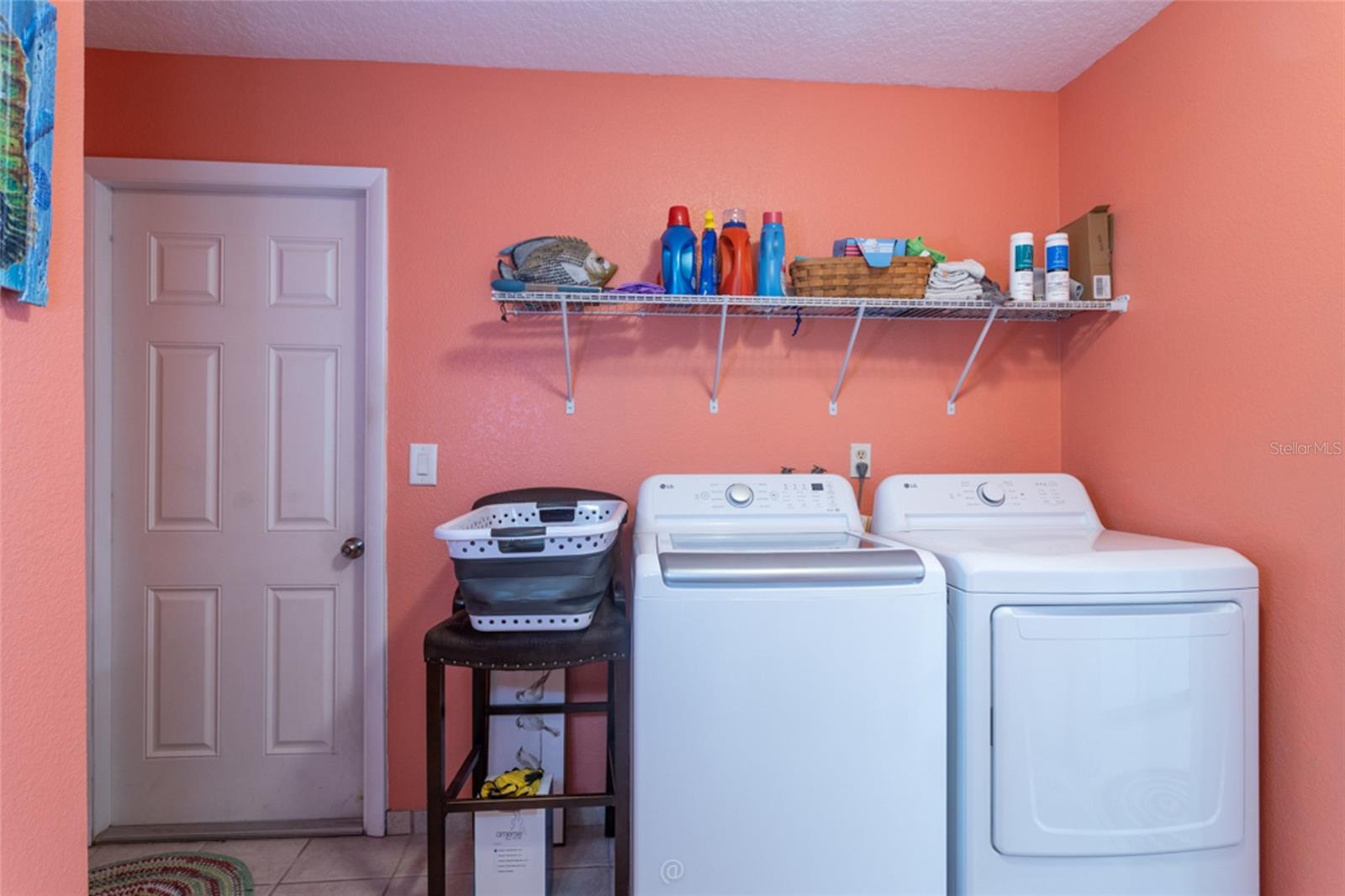 Image 53 of 66 For 11 Clearview Court S