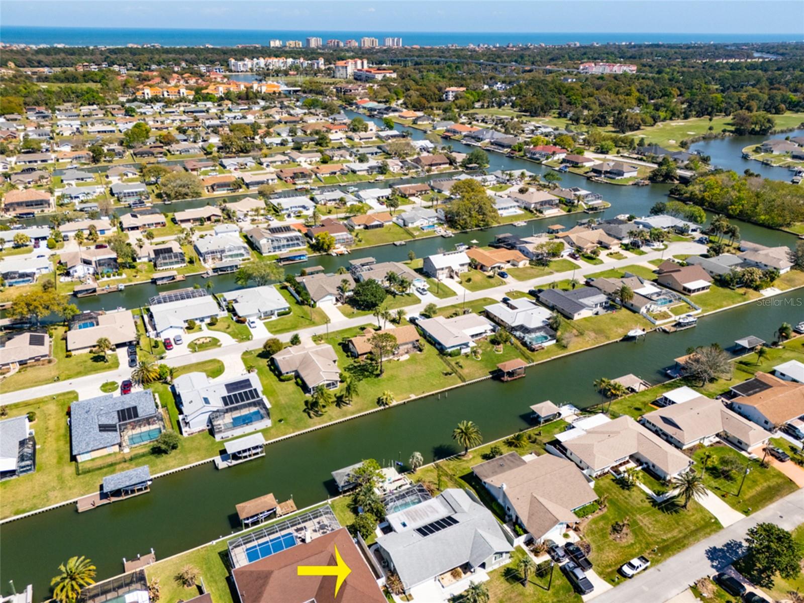 Image 64 of 66 For 11 Clearview Court S