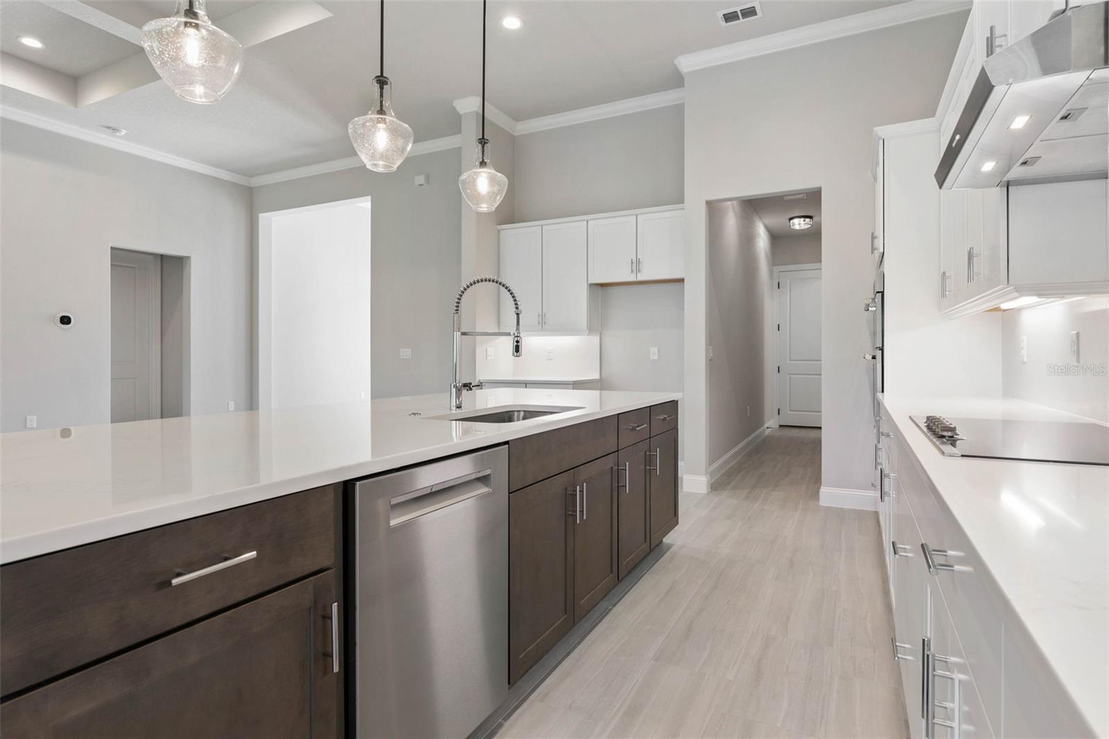 Image 18 of 69 For 230 Riverwalk Drive