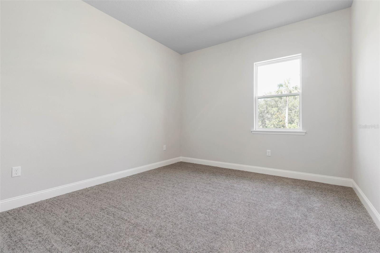 Image 36 of 69 For 230 Riverwalk Drive