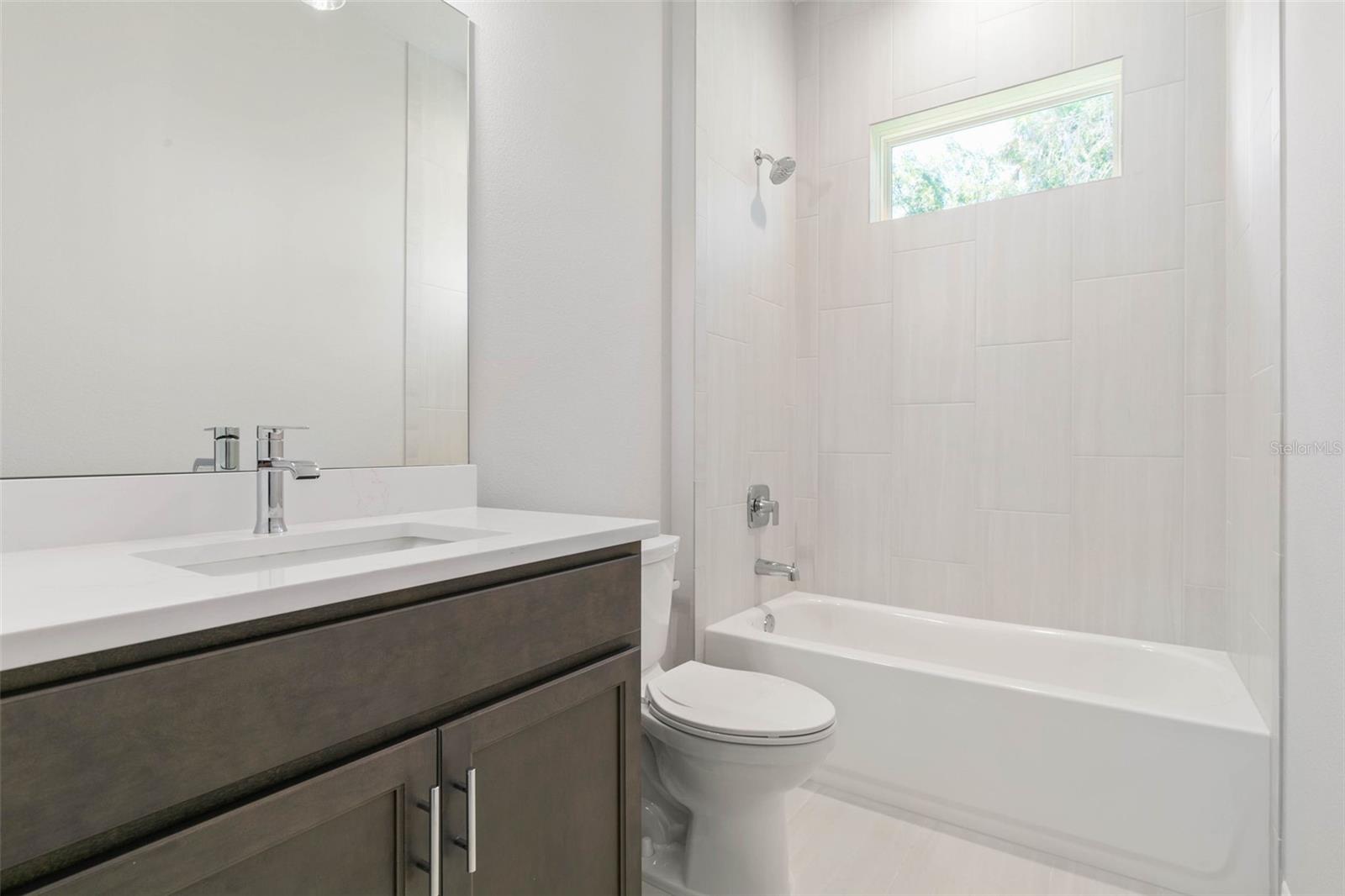 Image 41 of 69 For 230 Riverwalk Drive