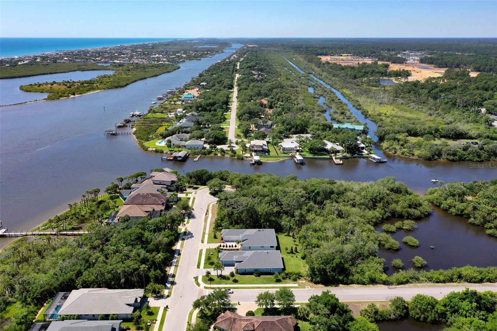 Image 61 of 69 For 230 Riverwalk Drive