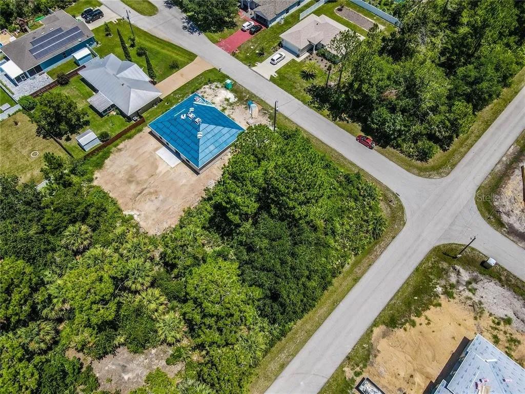 Image 8 of 11 For 1 Seafaring Path