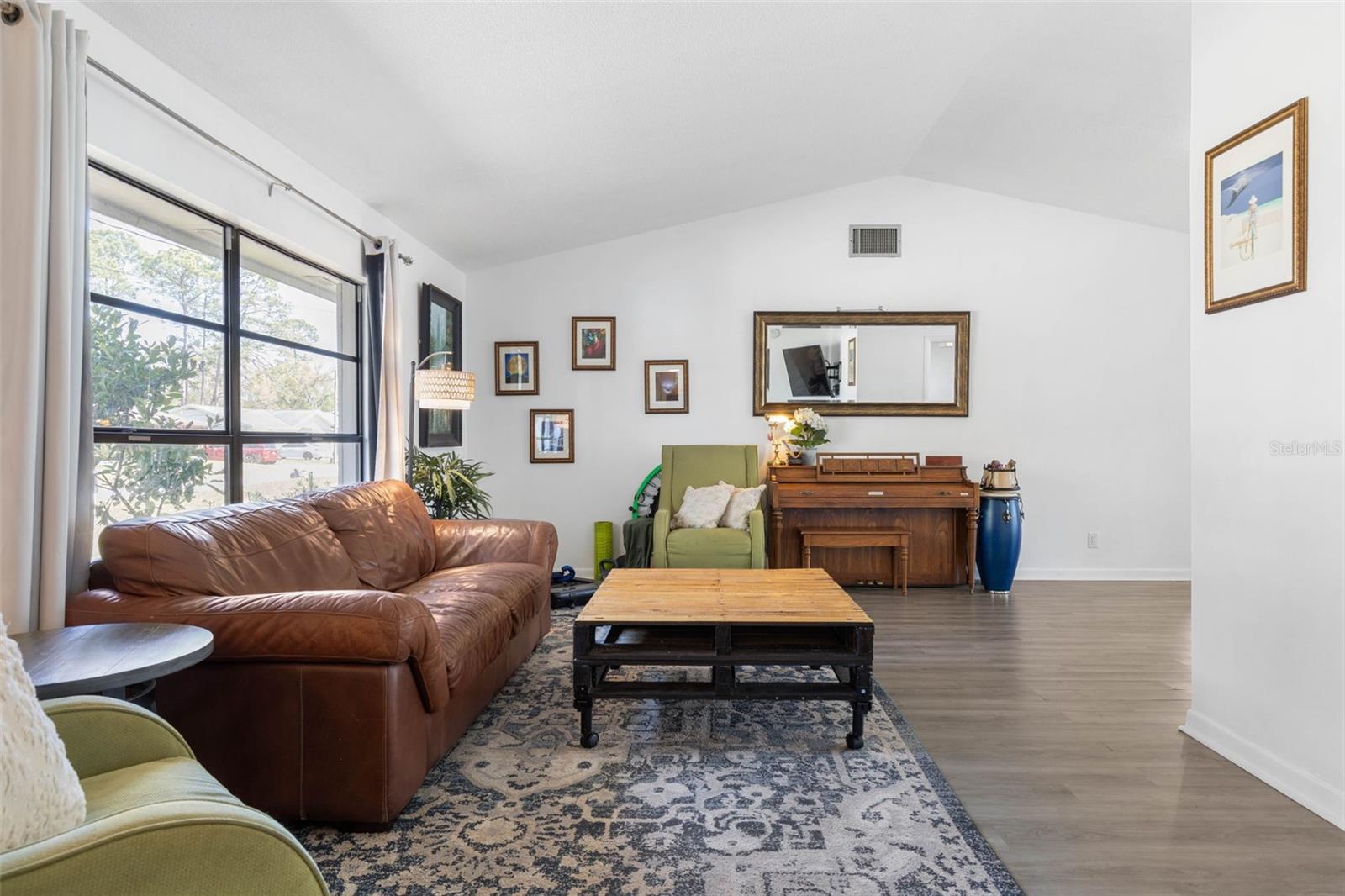 Image 2 of 43 For 46 Berkshire Lane