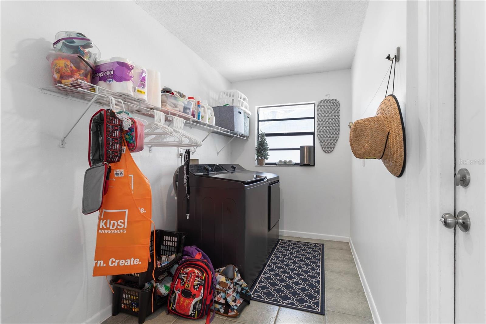 Image 26 of 43 For 46 Berkshire Lane