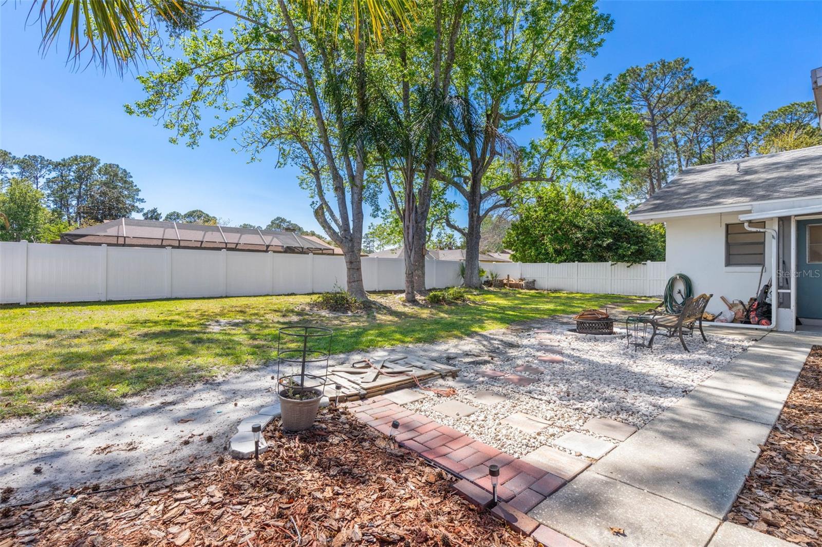 Image 30 of 43 For 46 Berkshire Lane