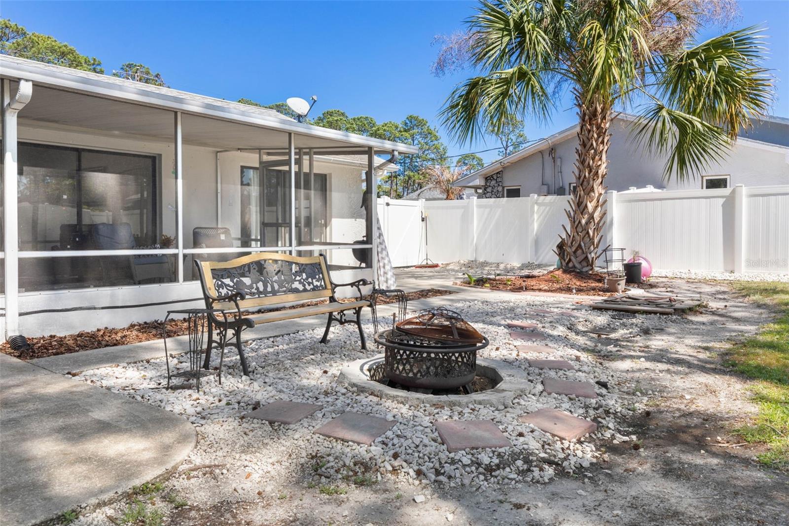 Image 31 of 43 For 46 Berkshire Lane