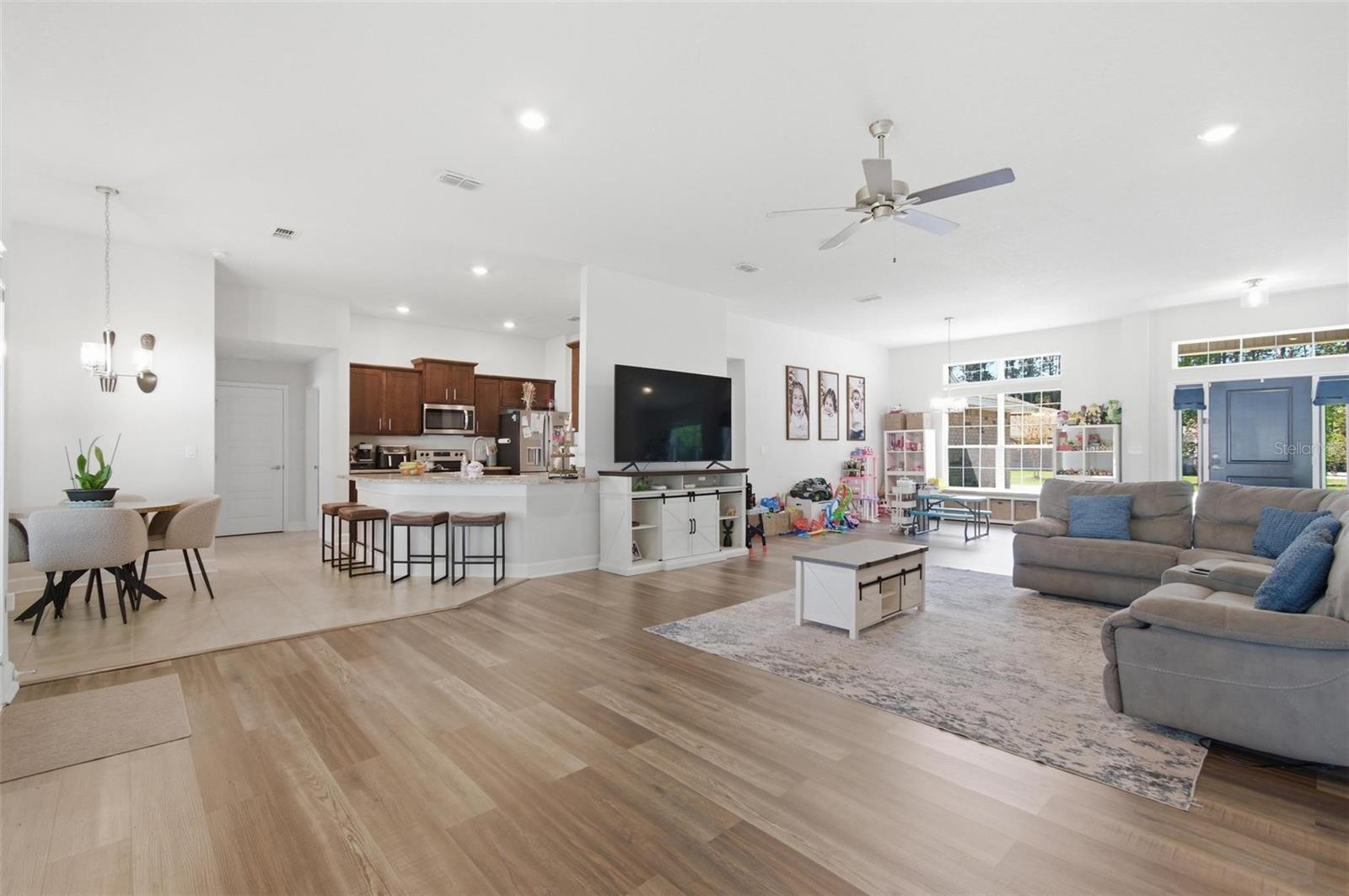 Image 11 of 53 For 80 Burning Bush Drive