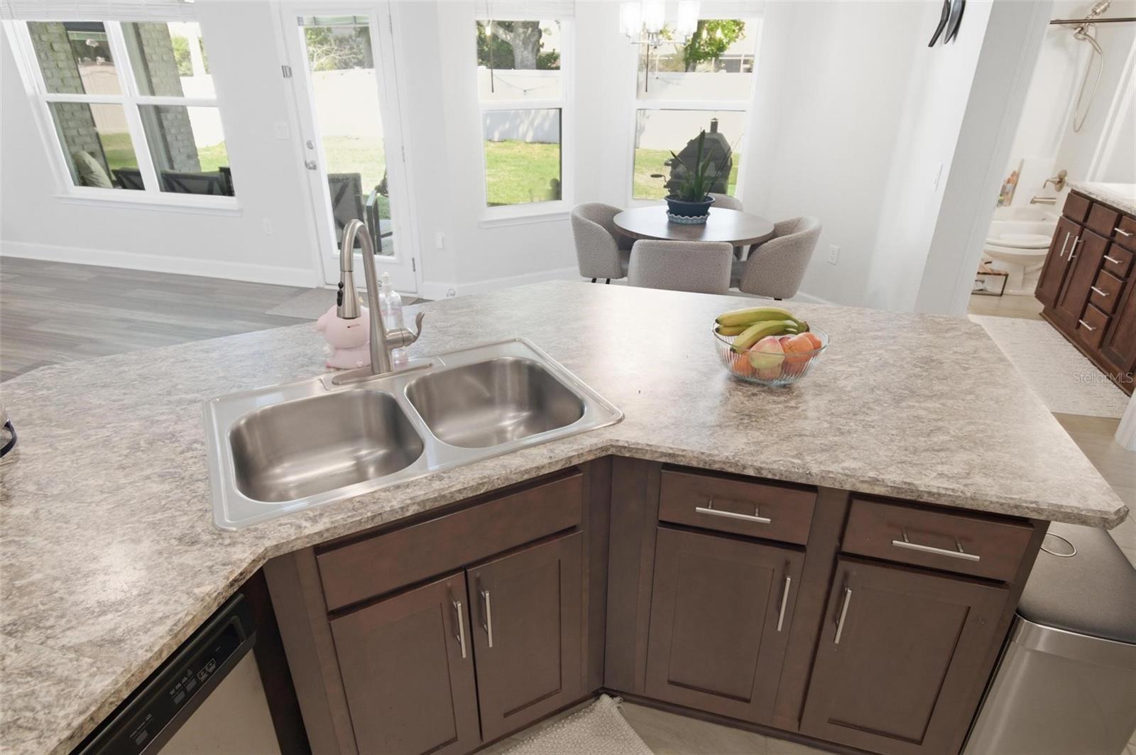 Image 22 of 53 For 80 Burning Bush Drive