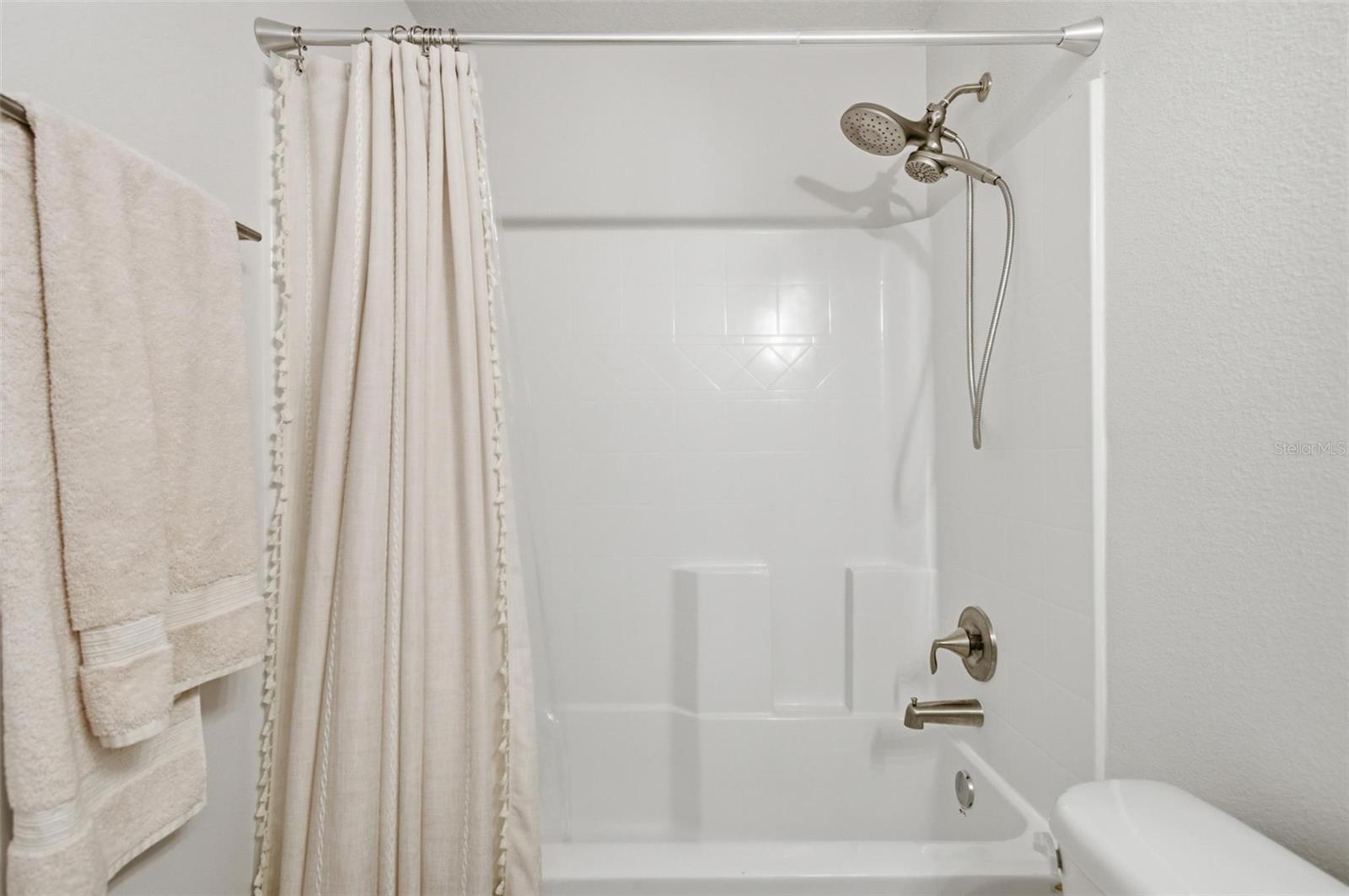 Image 41 of 53 For 80 Burning Bush Drive