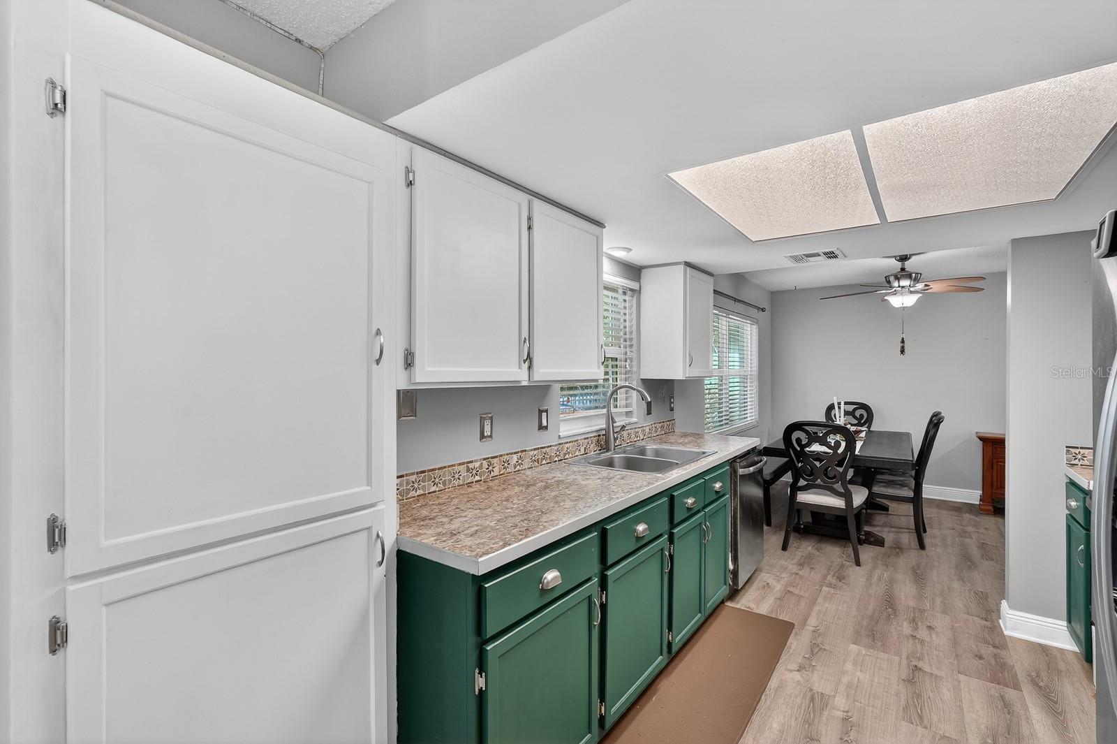 Image 10 of 31 For 262 Clara Vista Street