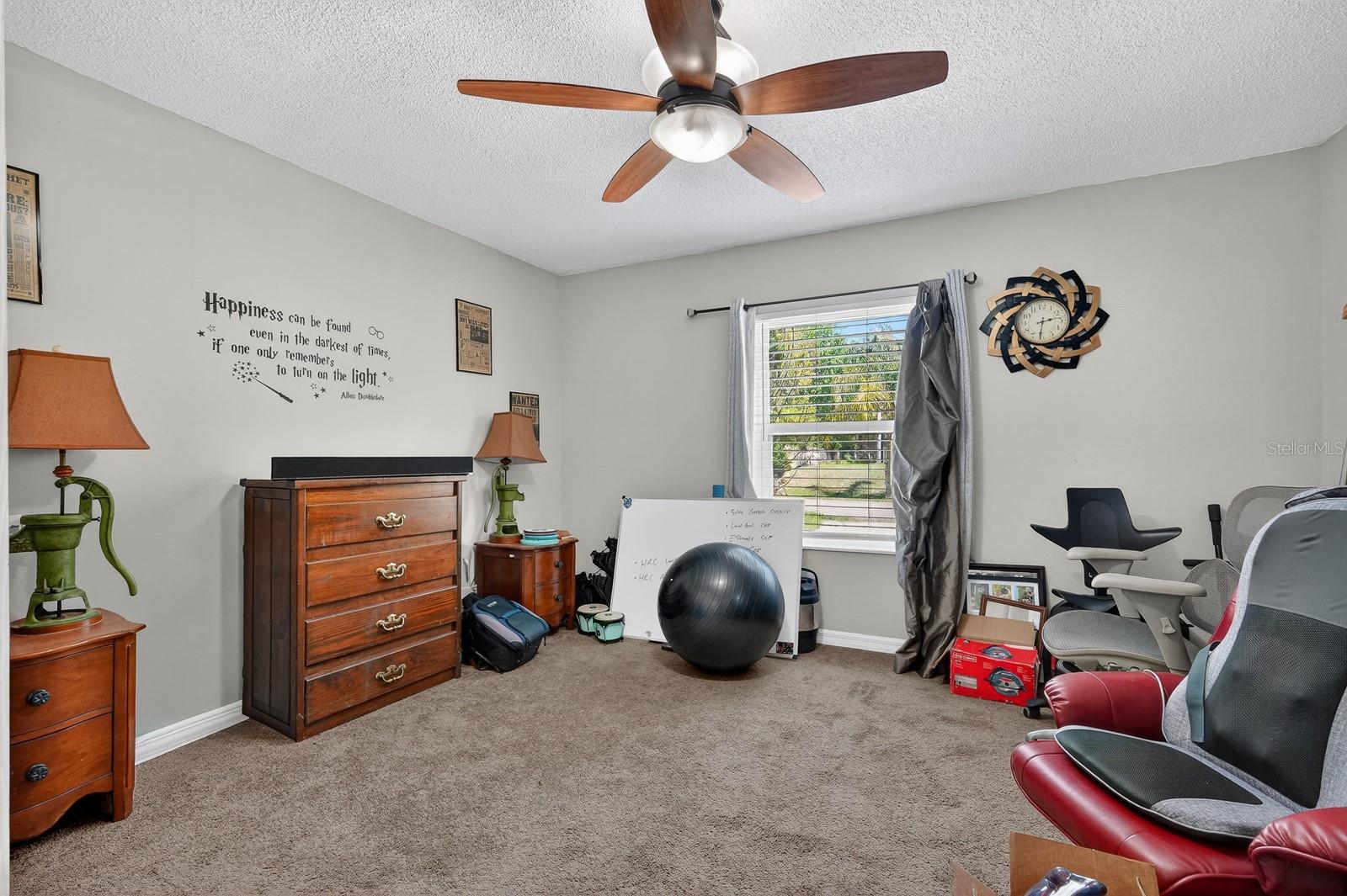 Image 16 of 31 For 262 Clara Vista Street