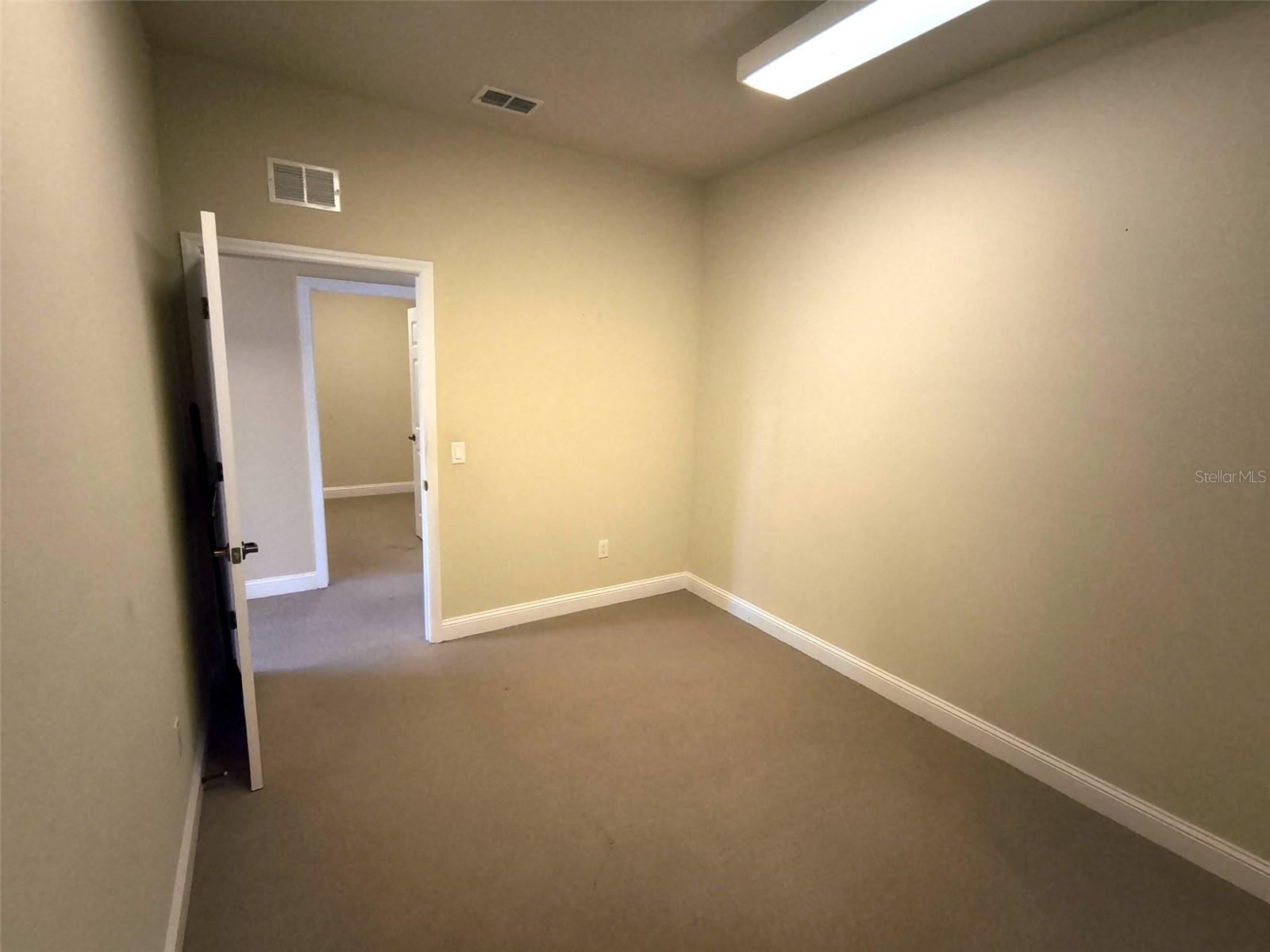 Image 13 of 15 For 4875 Palm Coast Parkway Nw 4