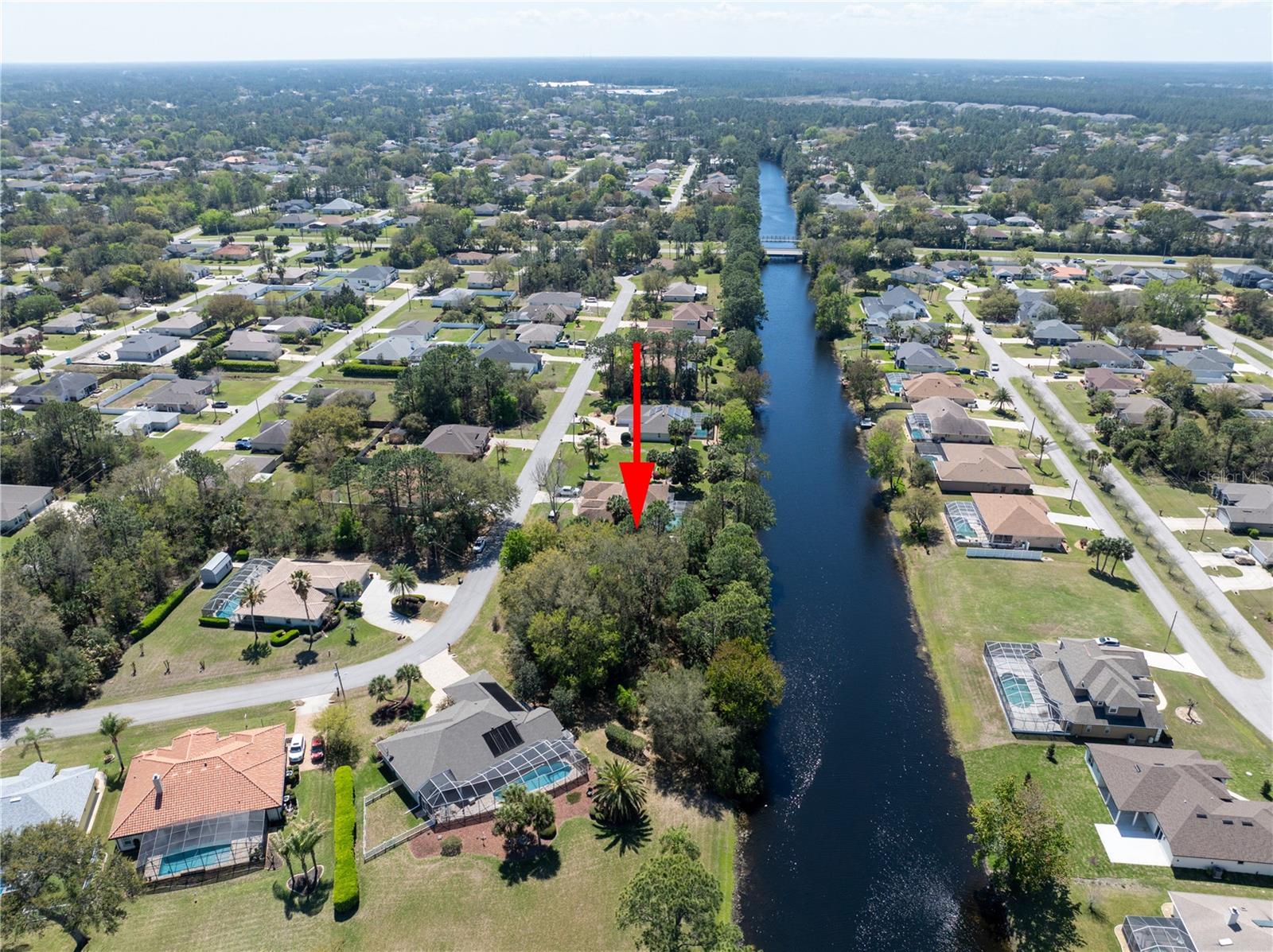 Image 5 of 10 For 37 Ludlow Lane W