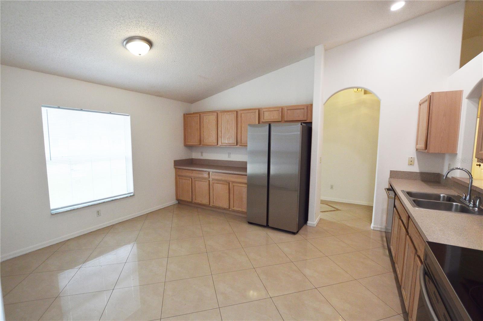 Image 10 of 25 For 18 Pittwick Lane