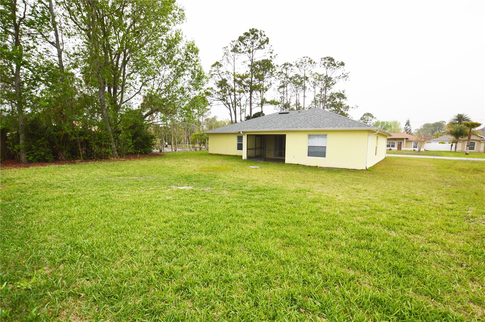 Image 23 of 25 For 18 Pittwick Lane