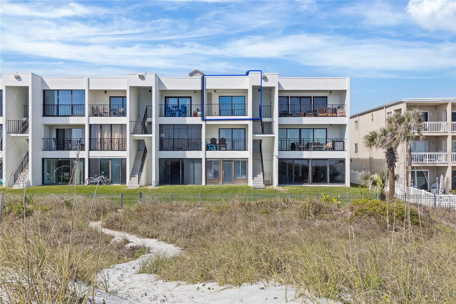 Image 37 of 50 For 829 1st Street S 3b