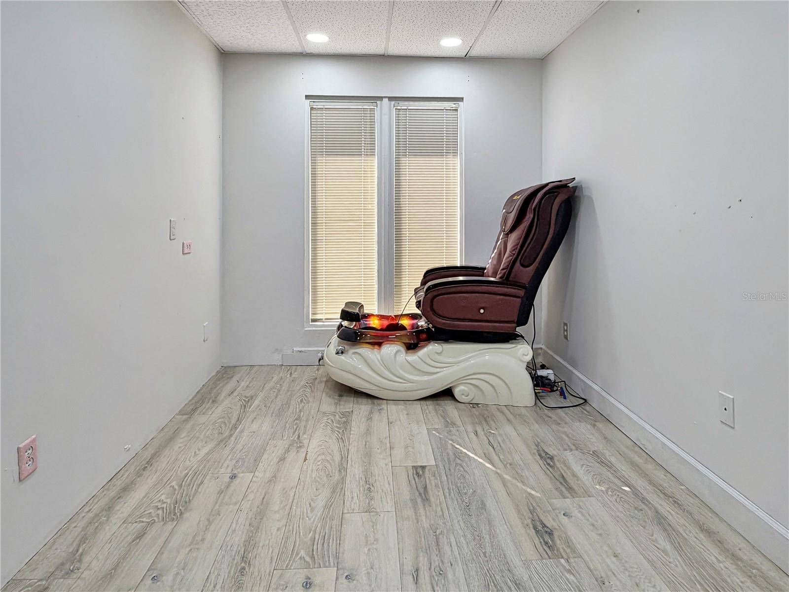 Image 14 of 23 For 4131 University Boulevard S 5