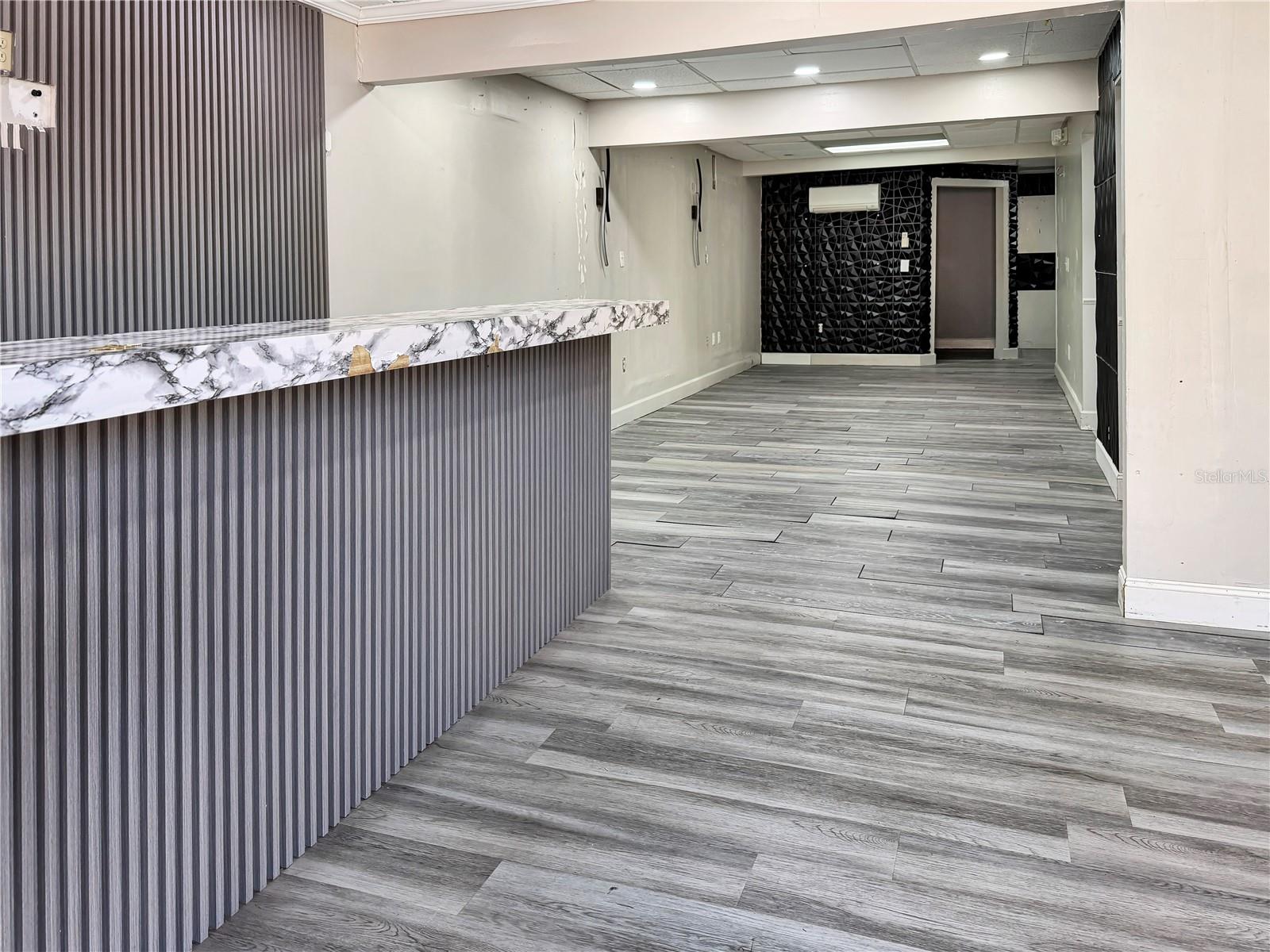 Image 4 of 23 For 4131 University Boulevard S 5