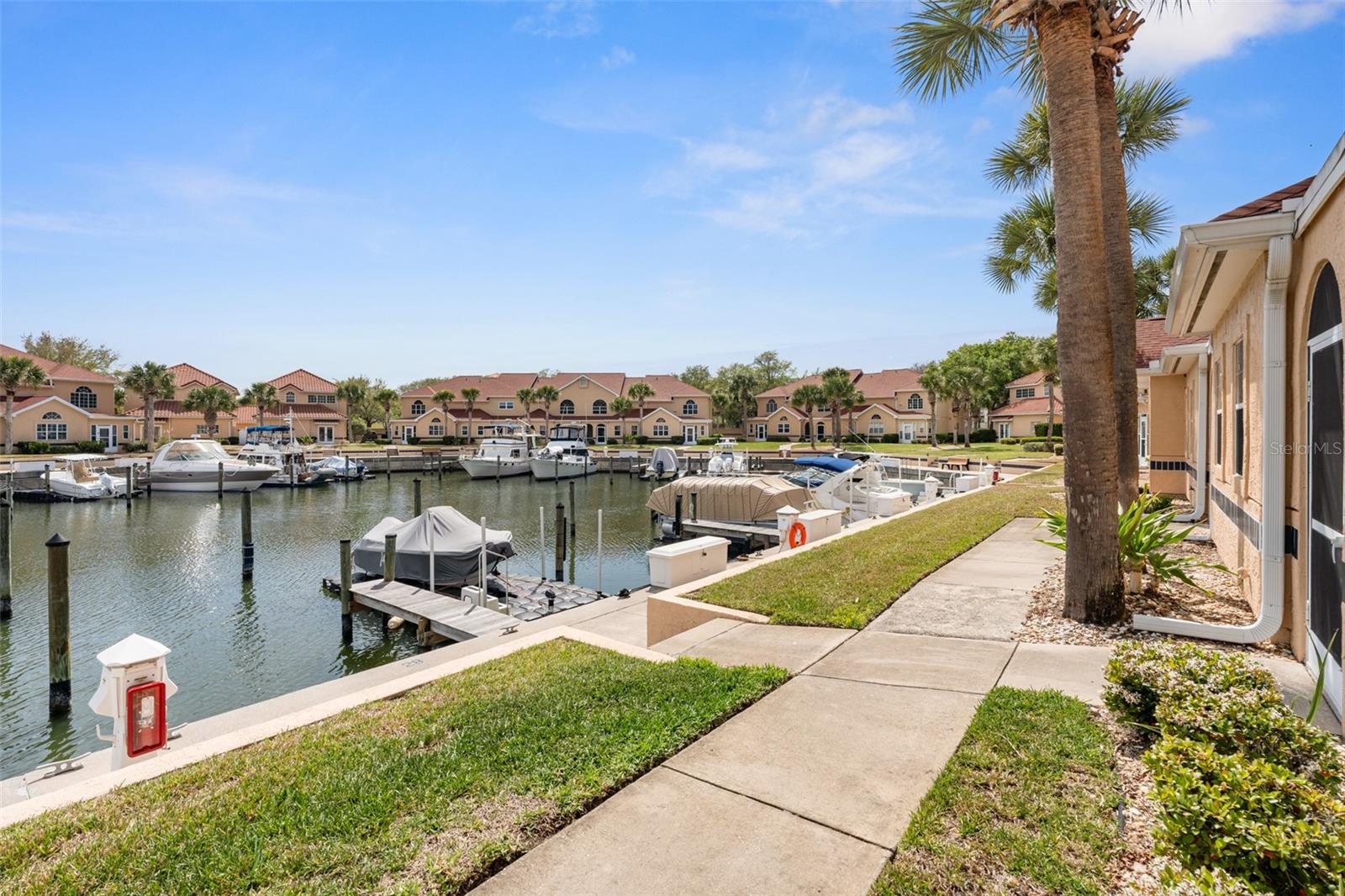 Image 45 of 65 For 37 Captains Walk 37