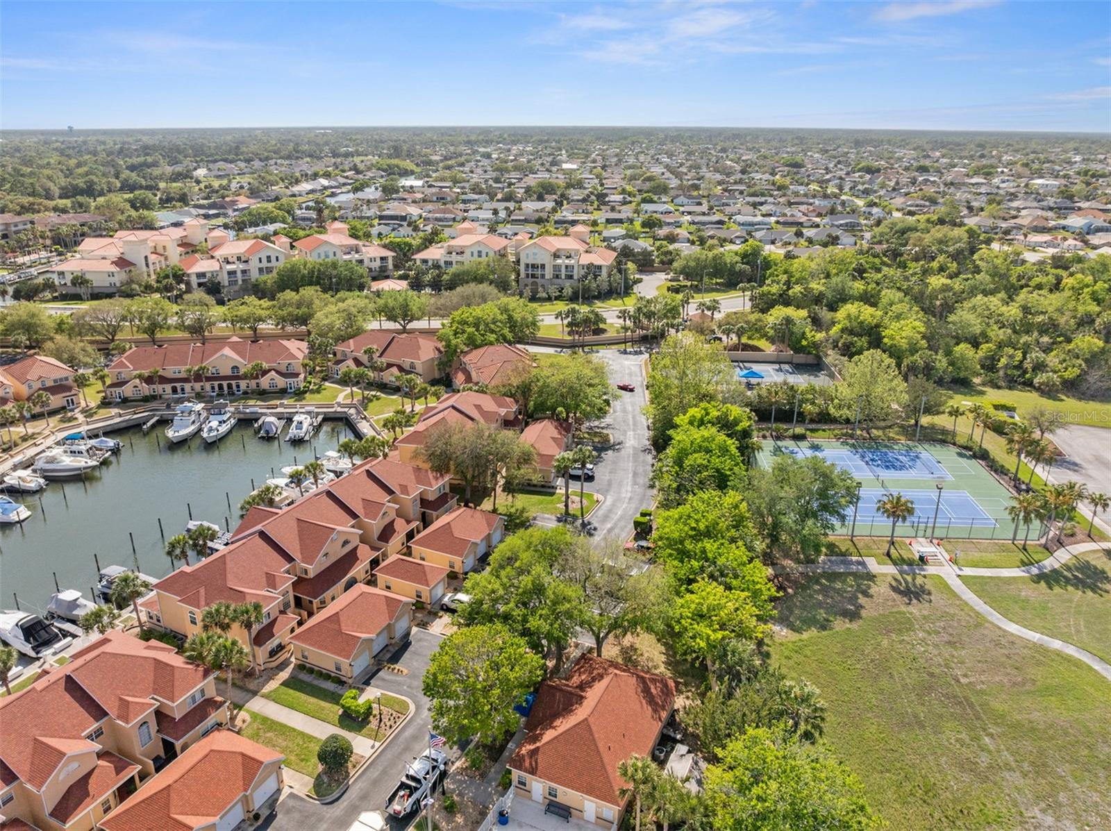 Image 50 of 65 For 37 Captains Walk 37