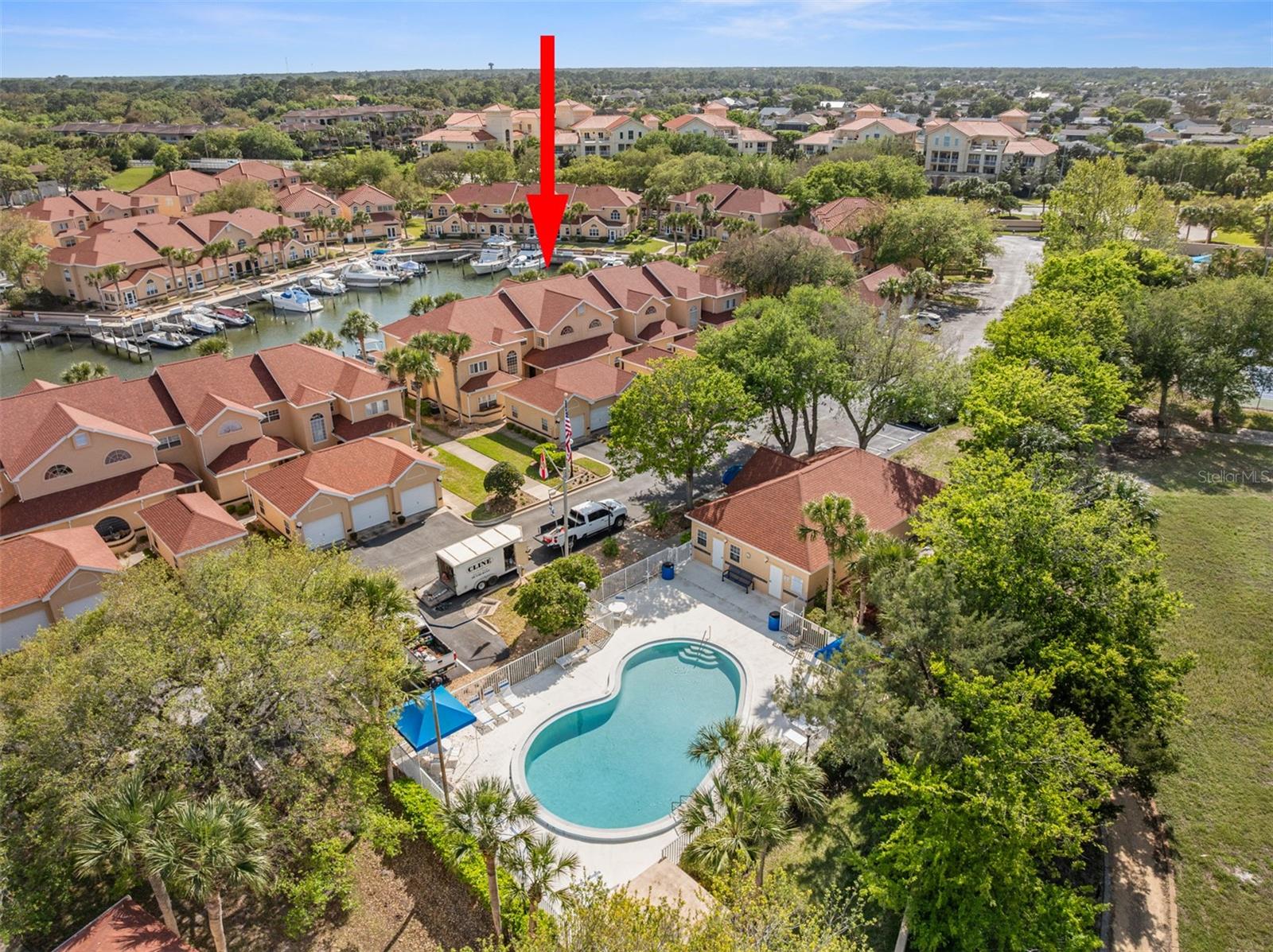 Image 51 of 65 For 37 Captains Walk 37