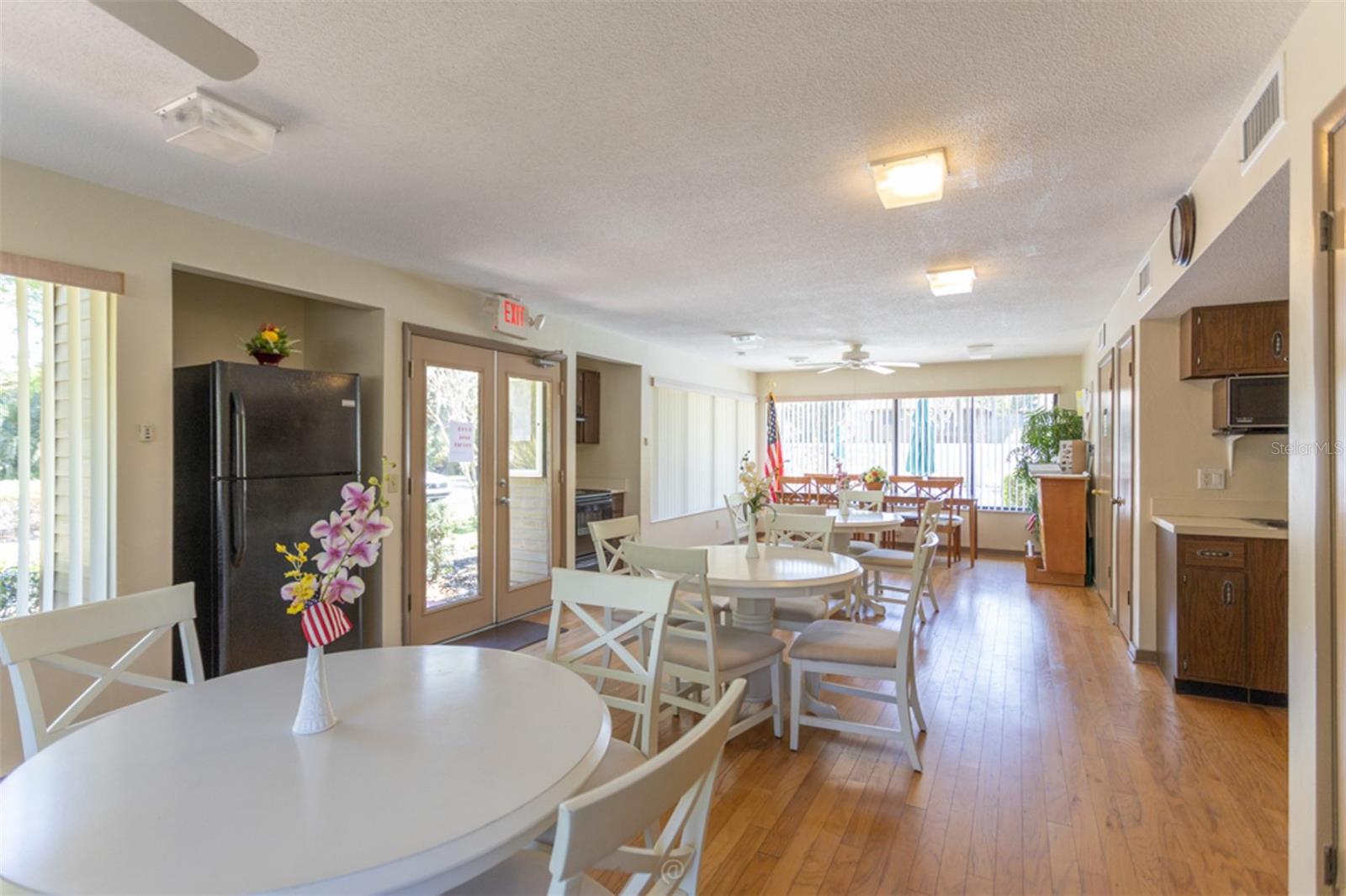 Image 39 of 52 For 6 Salisbury Court 6