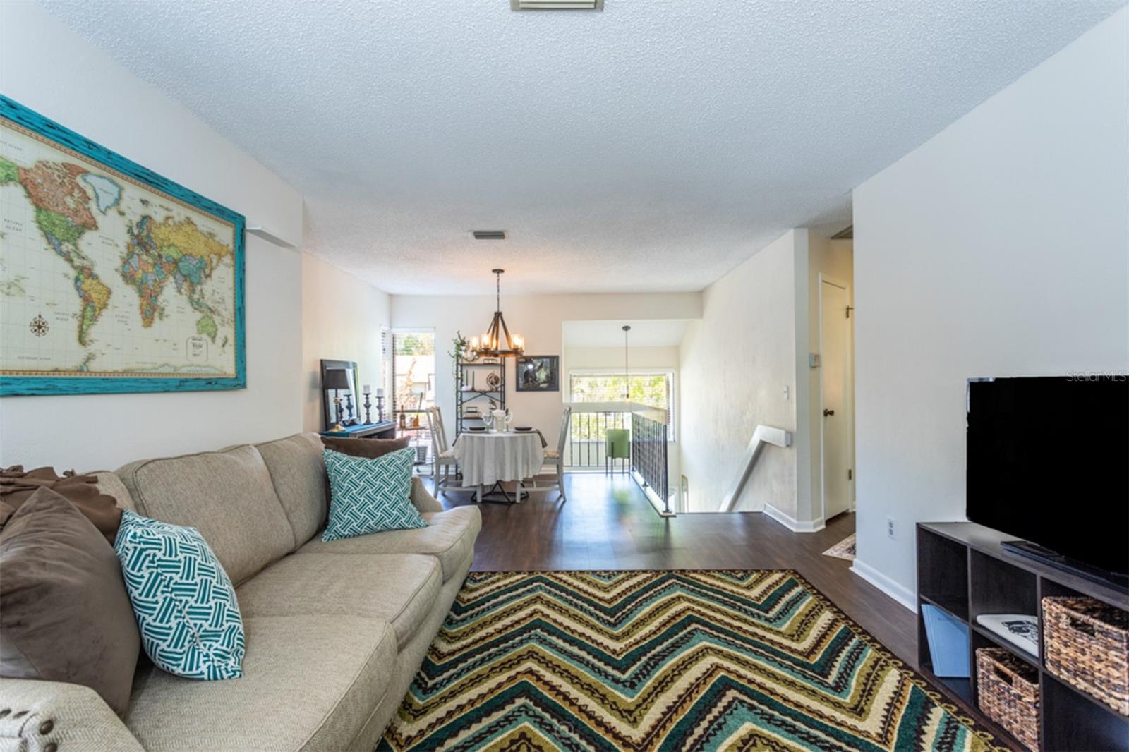 Image 7 of 52 For 6 Salisbury Court 6