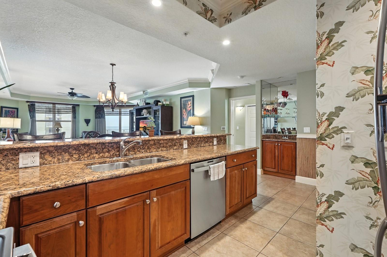 Image 14 of 37 For 2403 Atlantic Avenue 409