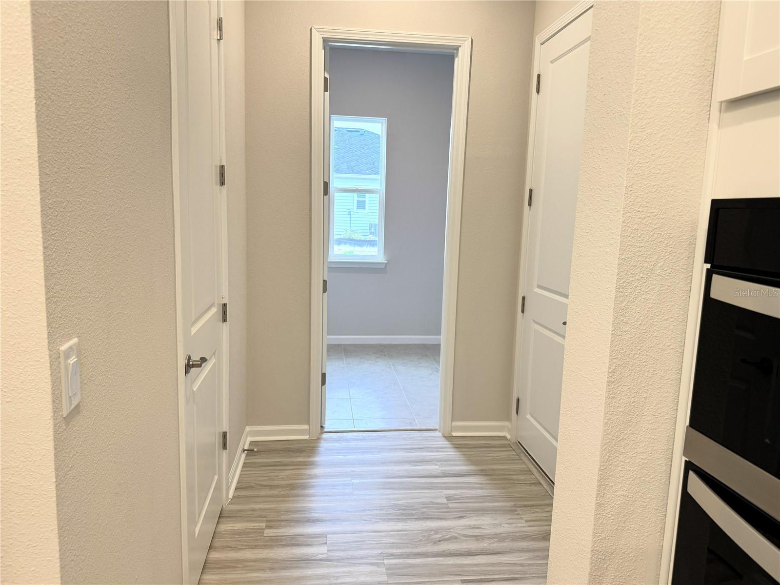 Image 14 of 42 For 6 Blue Grotto Place