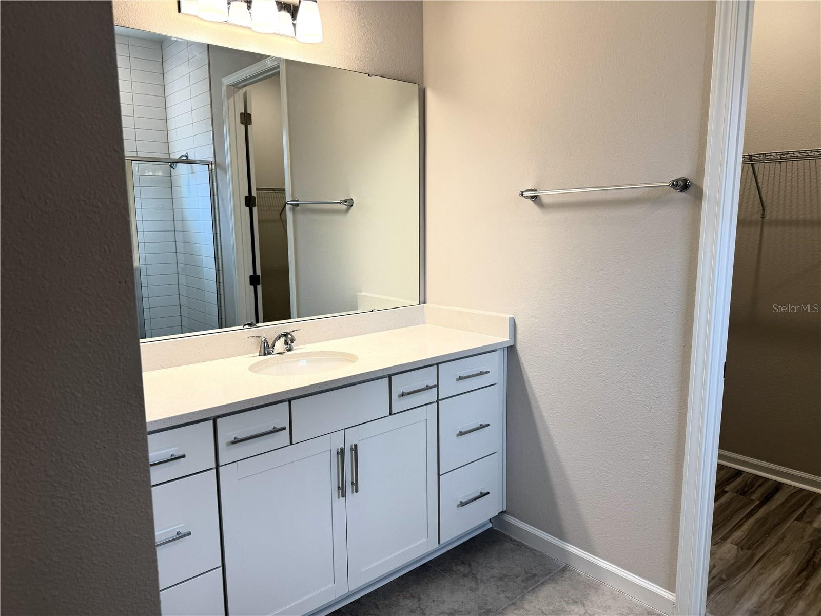 Image 24 of 42 For 6 Blue Grotto Place