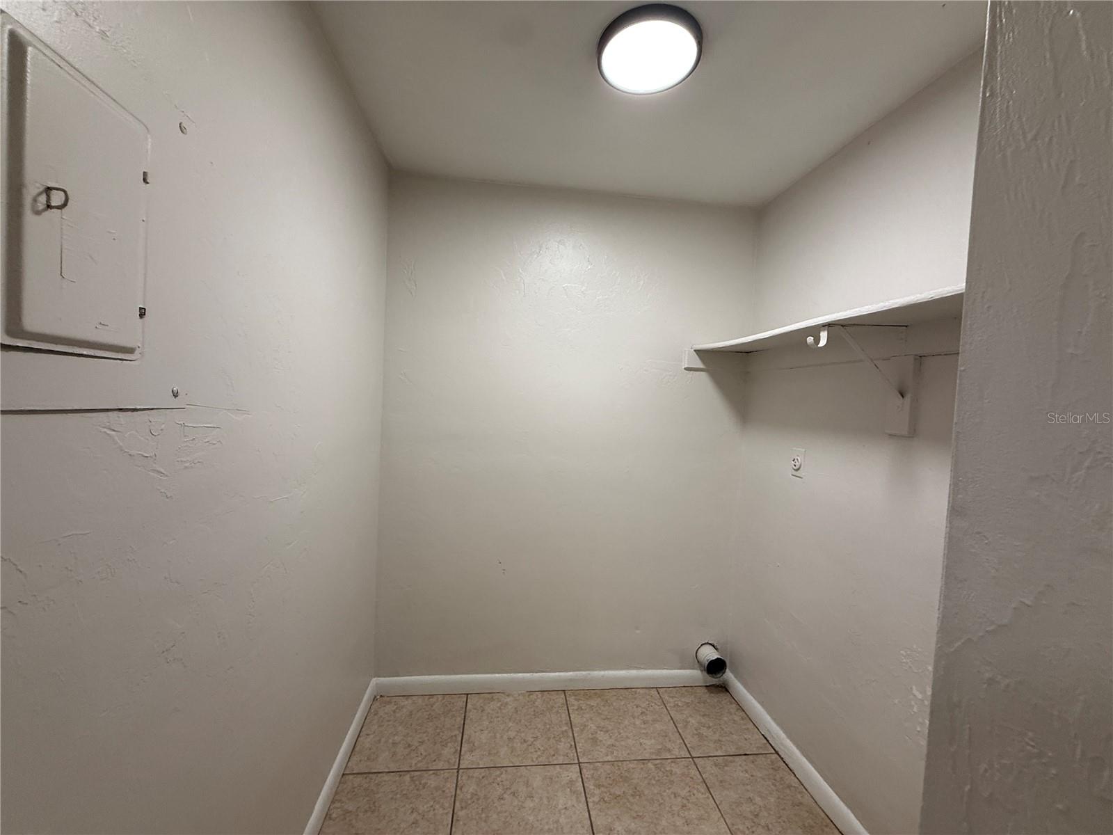 Image 8 of 8 For 6104 12th Place