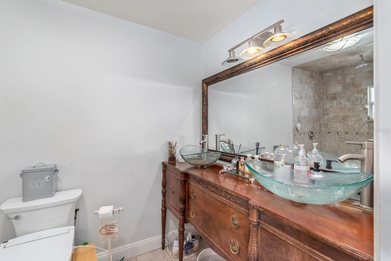 Image 20 of 61 For 701 49th Avenue