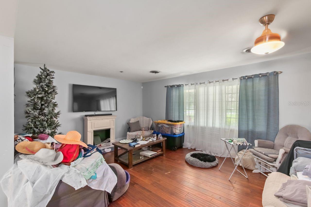 Image 29 of 61 For 701 49th Avenue