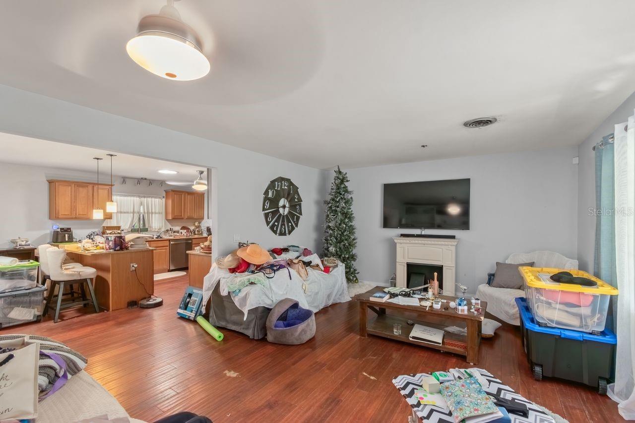 Image 30 of 61 For 701 49th Avenue