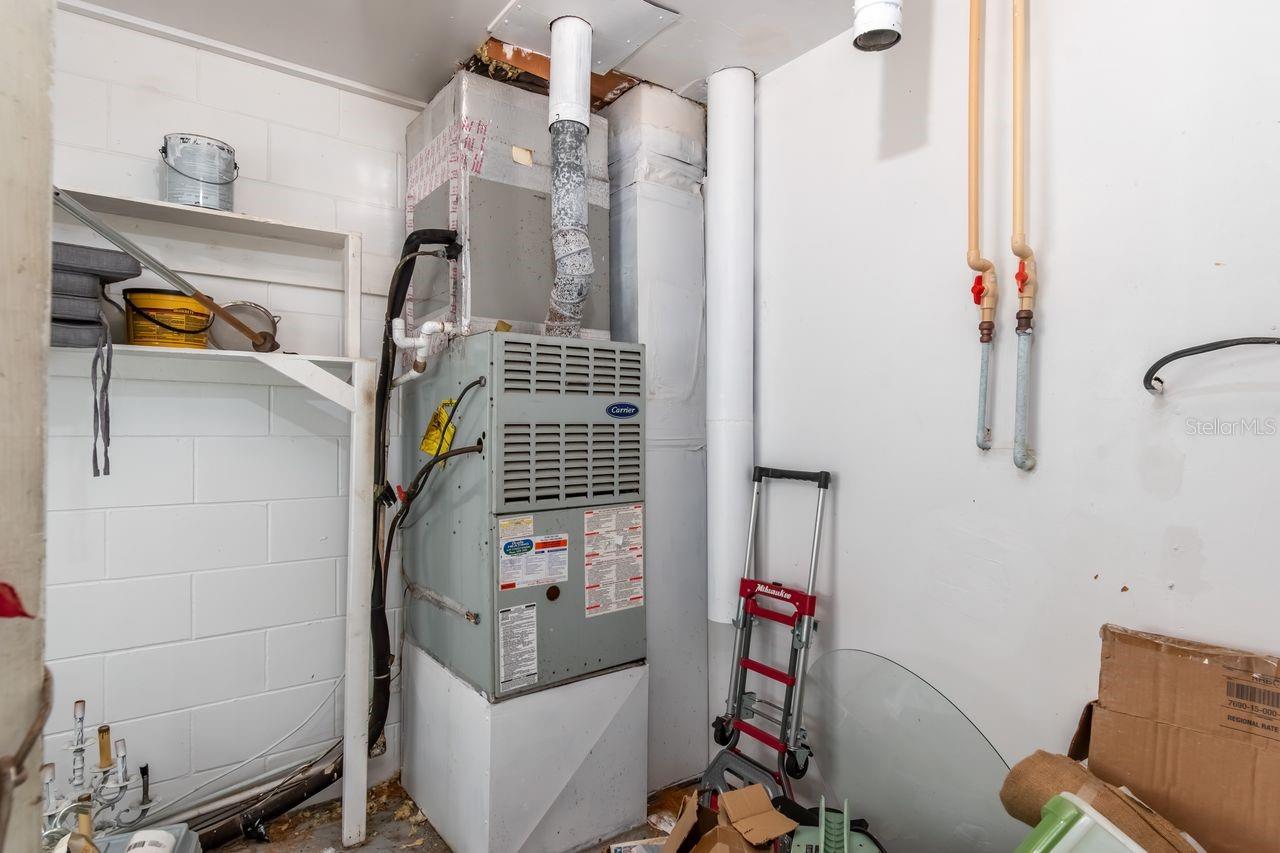 Image 36 of 61 For 701 49th Avenue