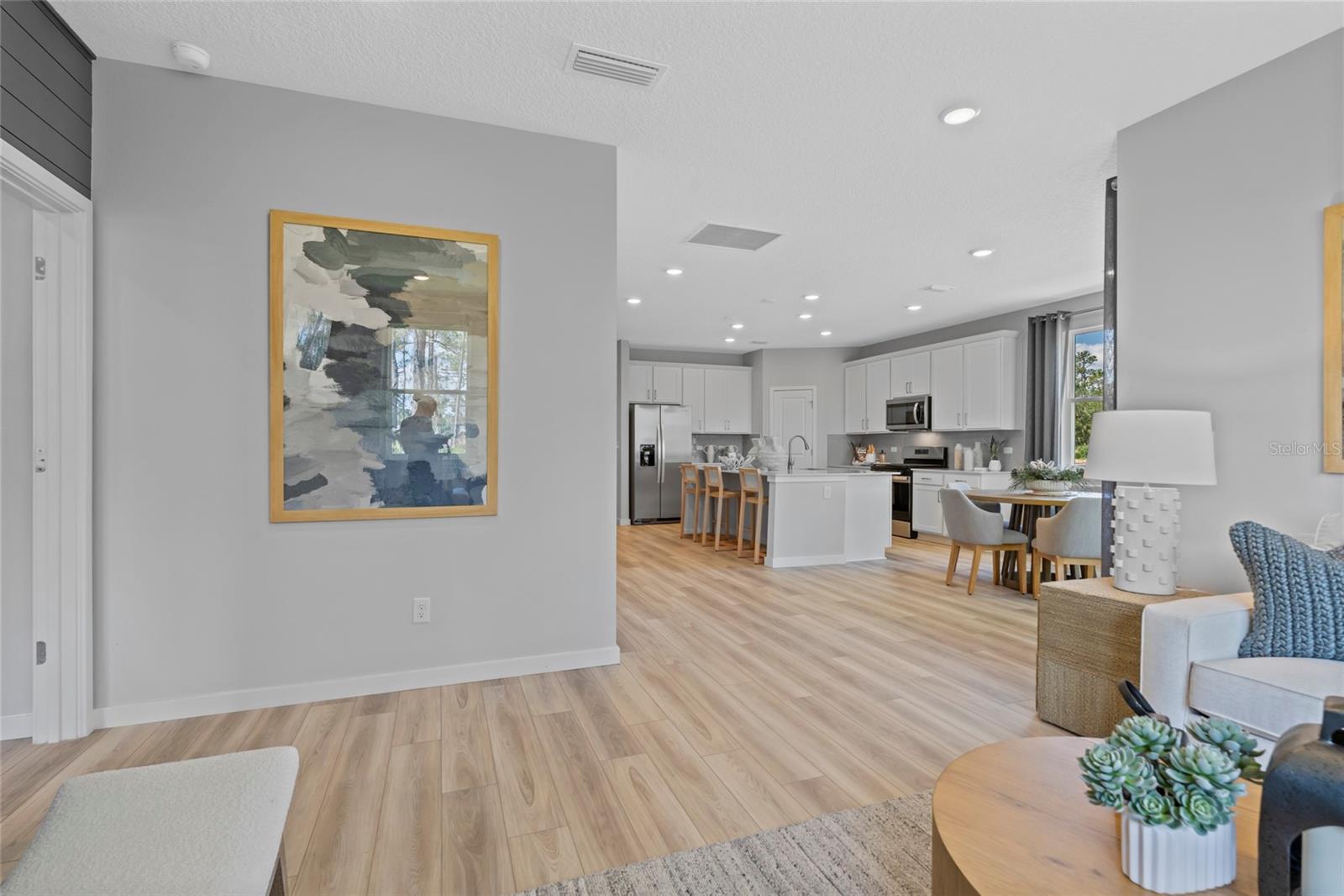 Image 14 of 40 For 33 Perseus Avenue