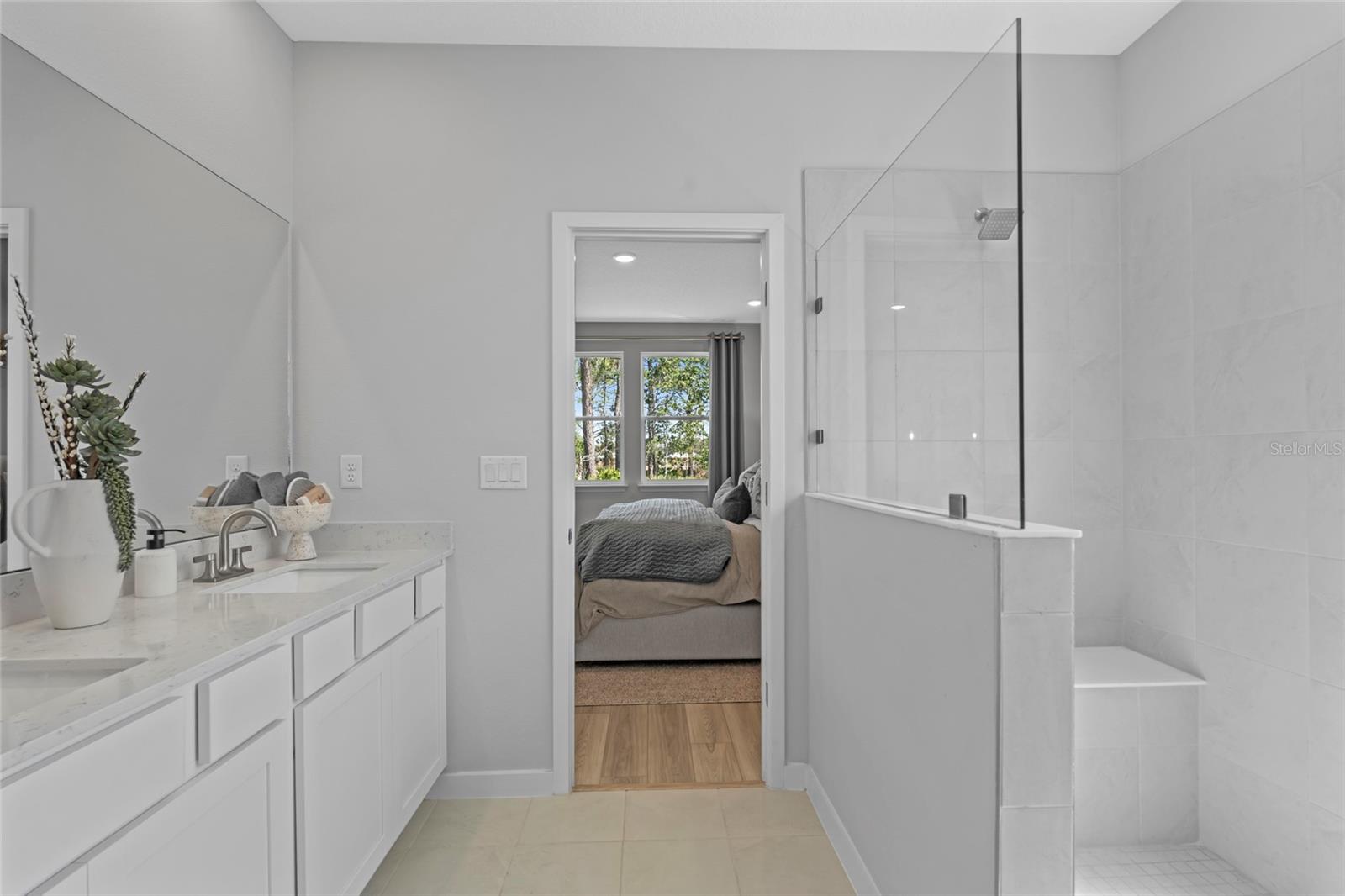 Image 21 of 40 For 33 Perseus Avenue