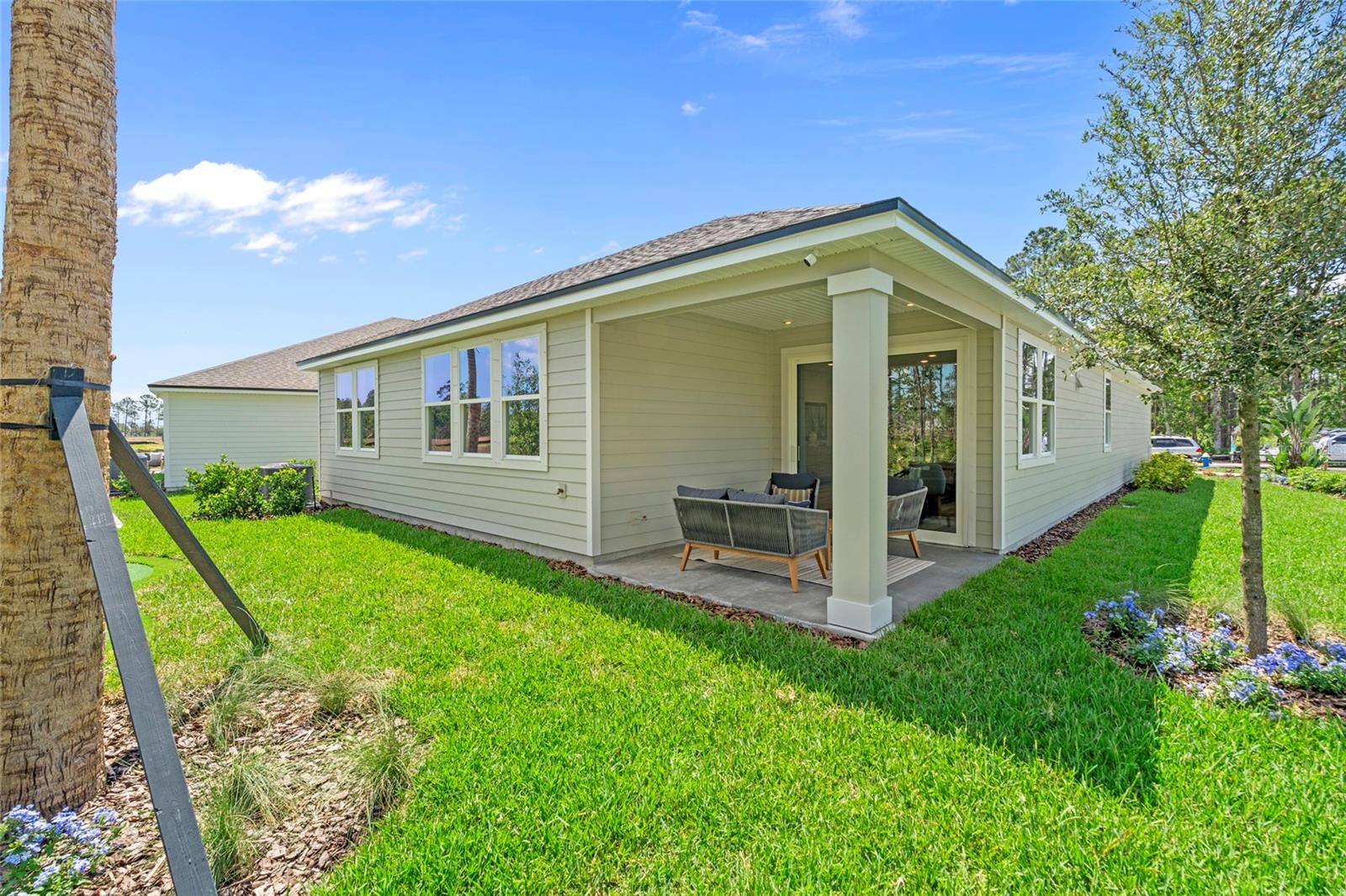 Image 35 of 40 For 33 Perseus Avenue