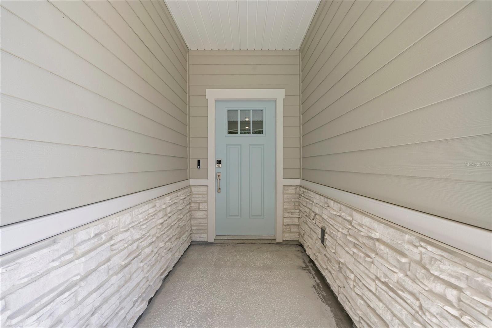 Image 6 of 40 For 33 Perseus Avenue